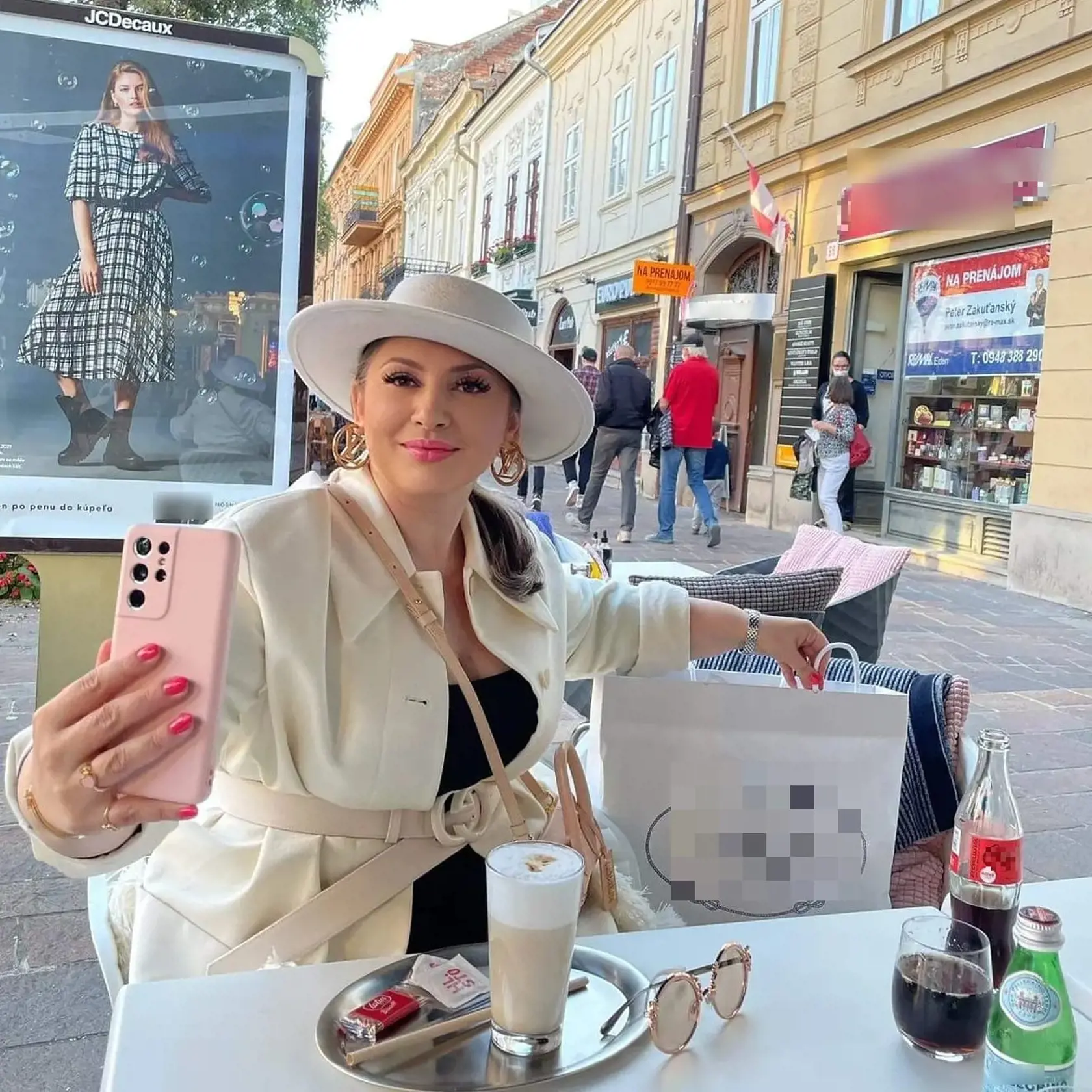 Svetlana Troškovú nijako extra nechválila.