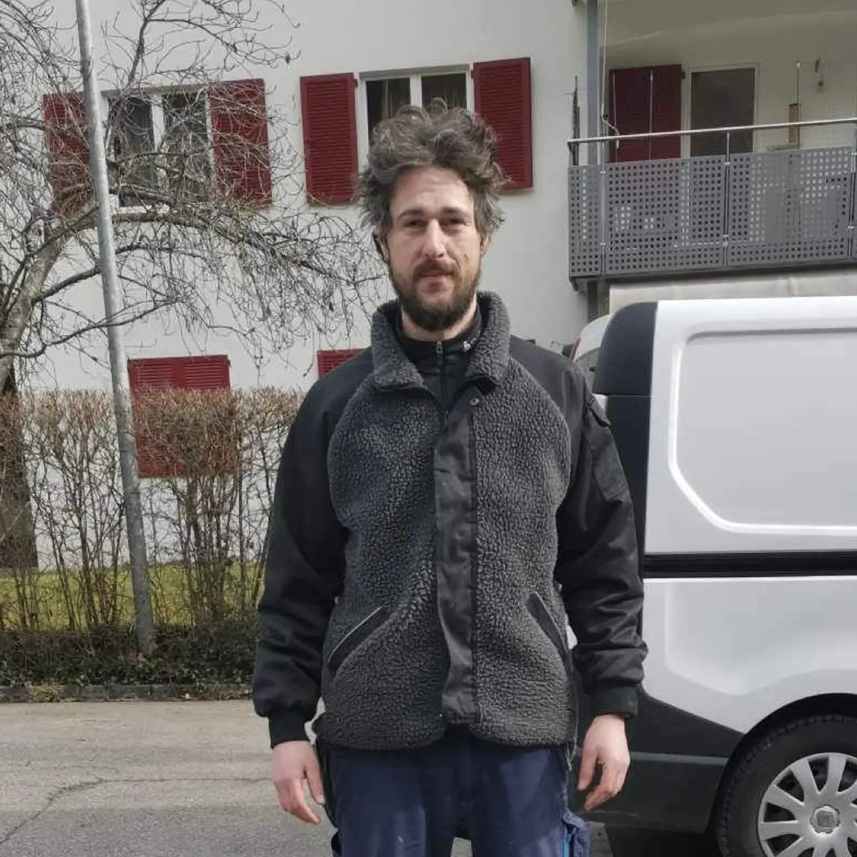 Marek (35) - "Znižovanie dôchodku, keď sa všetko len zvyšuje, je neprijateľné. Môj dôchodok budú moje nehnuteľnosti a nájmy z nich - mám peniaze v nehnuteľnostiach a kryptomenách.