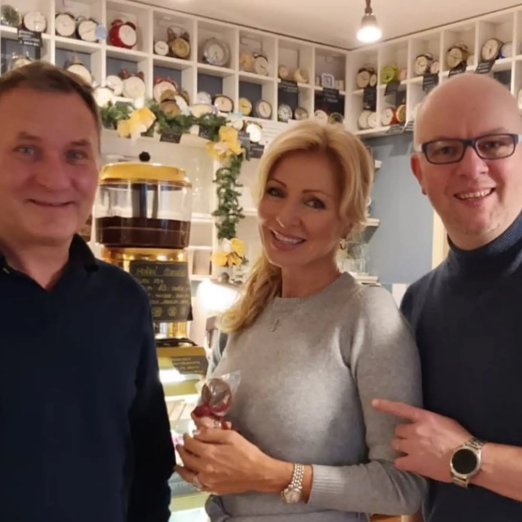 Herečka, speváčka a moderátorka sa teší úspešnej kariére hlavne v rodnom Česku a na Slovensku. Úspech mala aj v seriáli Poisťovňa šťastia, hrala v desiatkach filmov a medzi jej posledné patria filmy Andílci za školou a Keď draka bolí hlava.