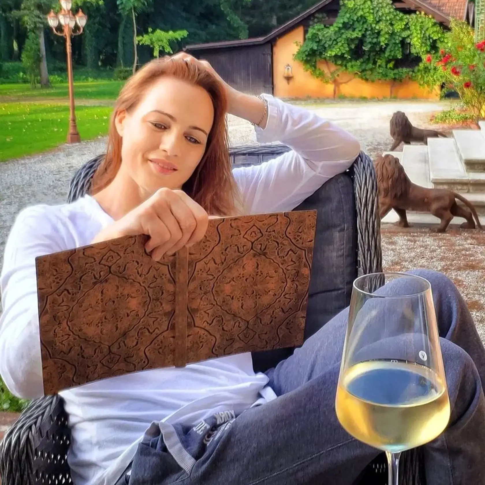 Adriana Poláková sa pochválila darčekmi, ktoré jej na pamiatku darovali kolegovia z Telerána.