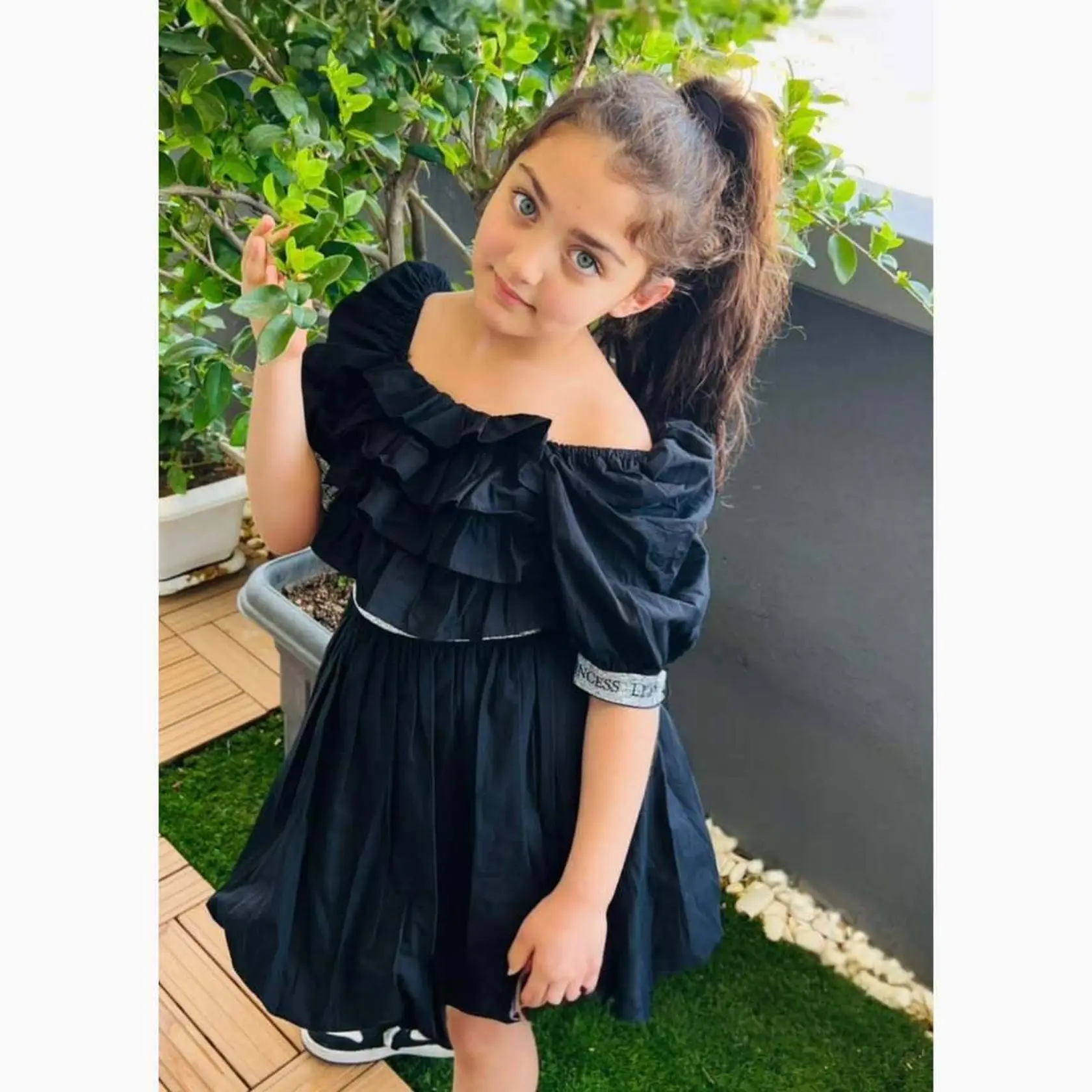 Iránčanka Anahita Hashemzadeh