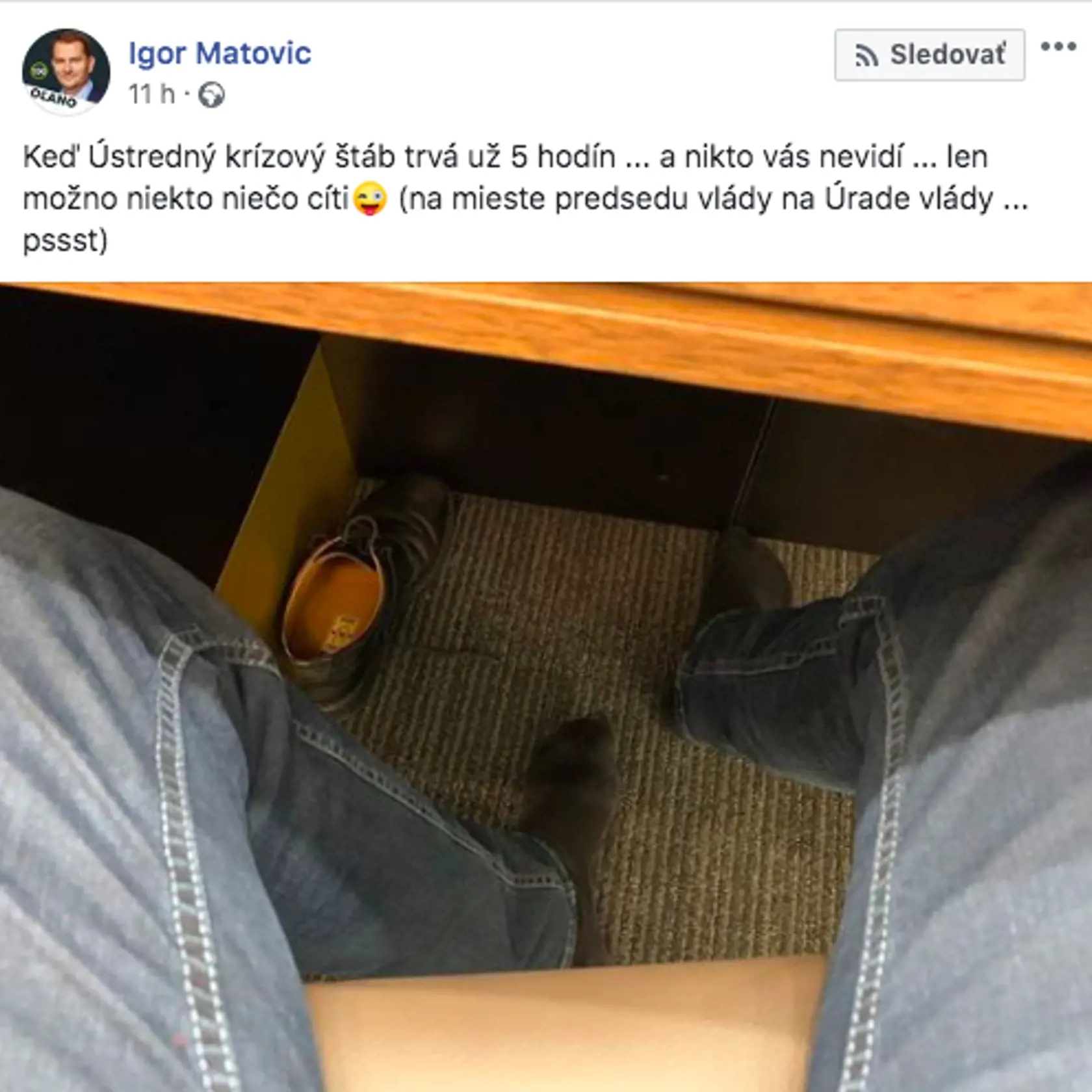 Vyzuté nohy: Takýto post dal na facebook premiér Matovič.