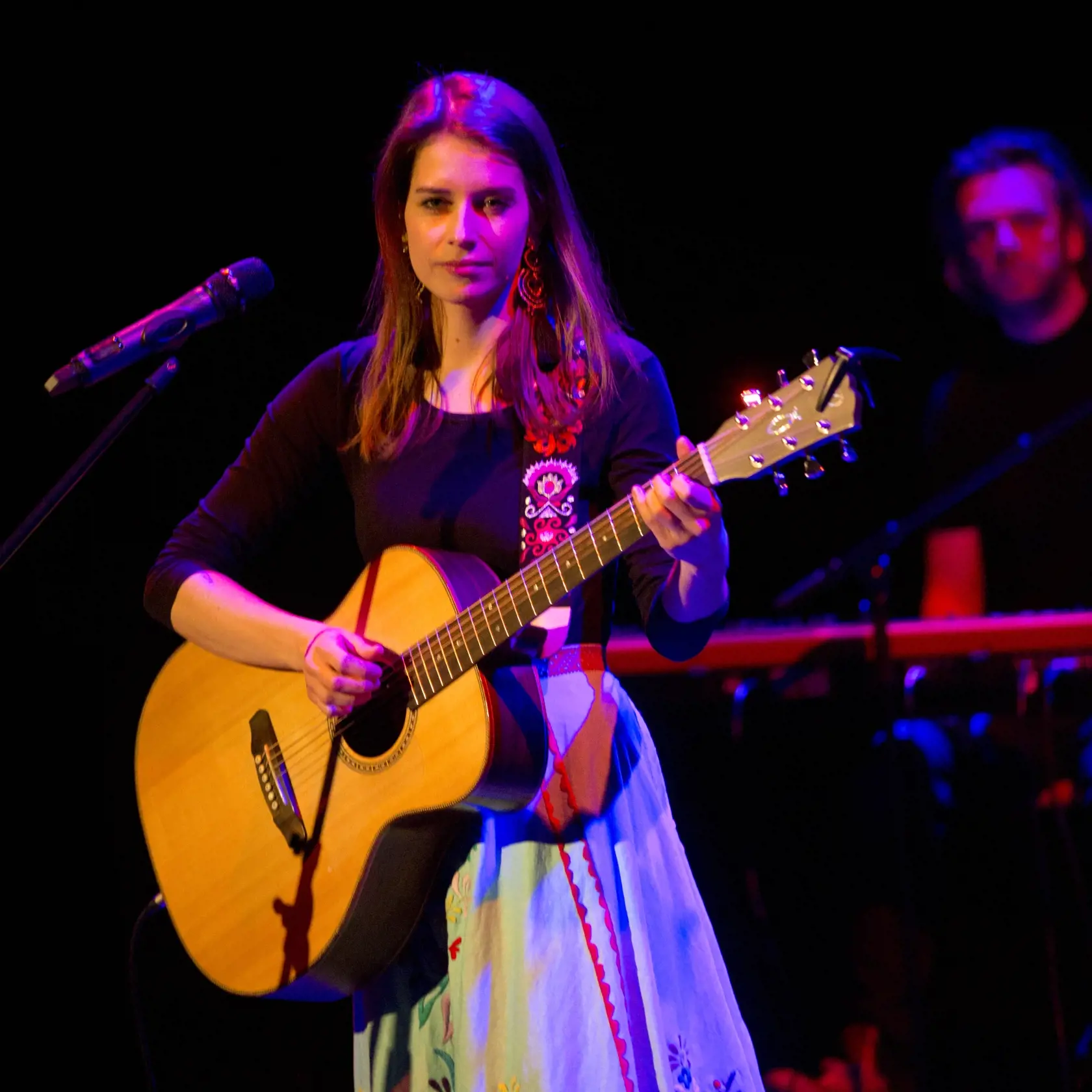 Krst CD Simona „Sima“ Martausová, Slovenská pesničkárka a divadelná herečka, členka Radošinského naivného divadla.