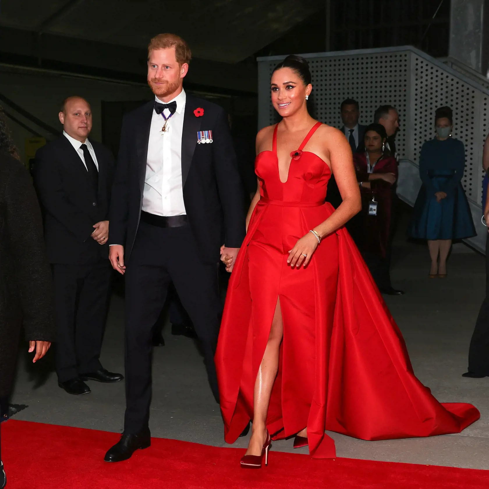 NEW YORK, NEW YORK - NOVEMBER 10: Prince Harry, Duke of Sussex and Meghan, Duchess of Sussex attend the 2021 Salute To Freedom Gala at Intrepid Sea-Air-Space Museum on November 10, 2021 in New York City.  (Photo by Dia Dipasupil/Getty Images)