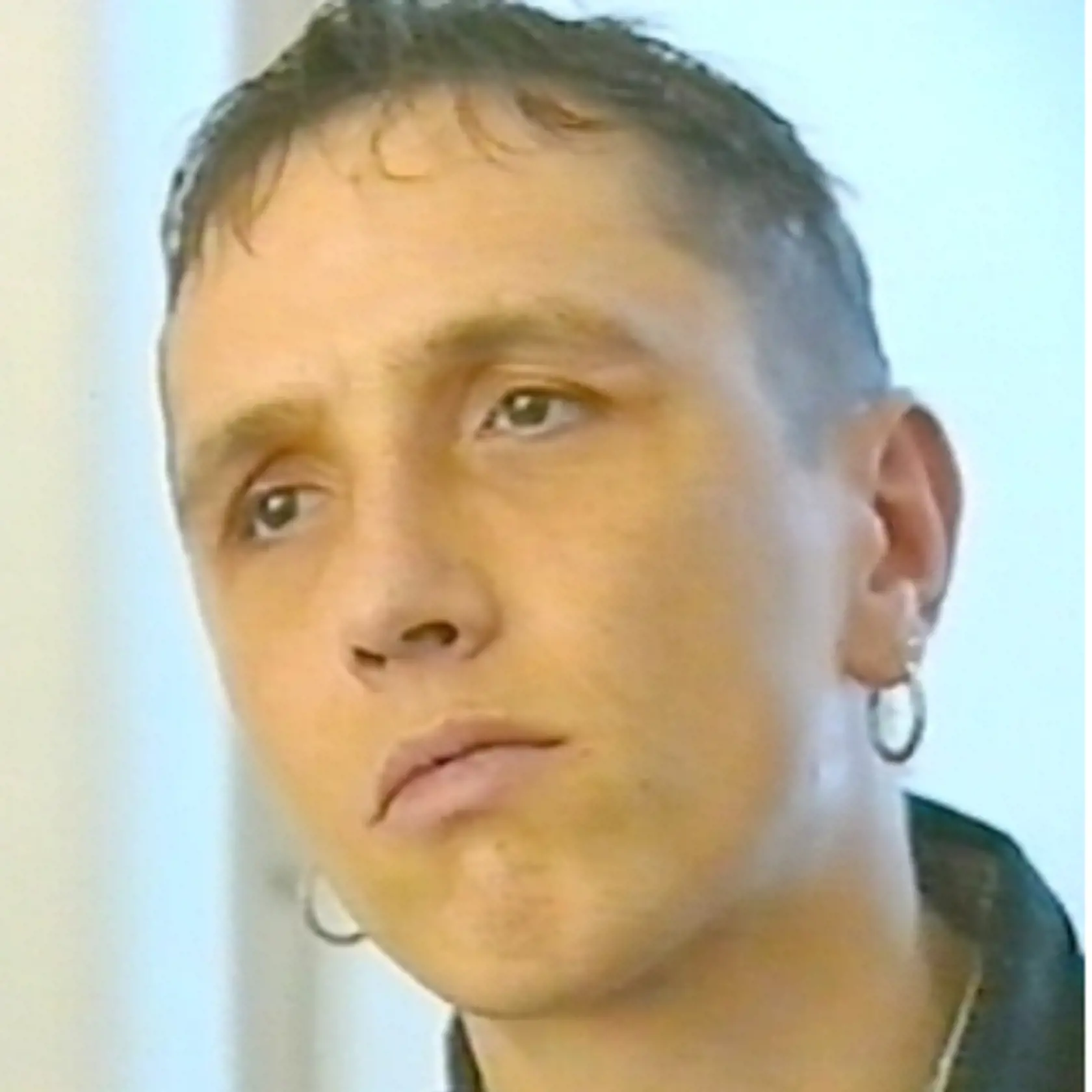 Na slobodu sa dostal koncom roka 2004 a zmenil si svoju identitu.