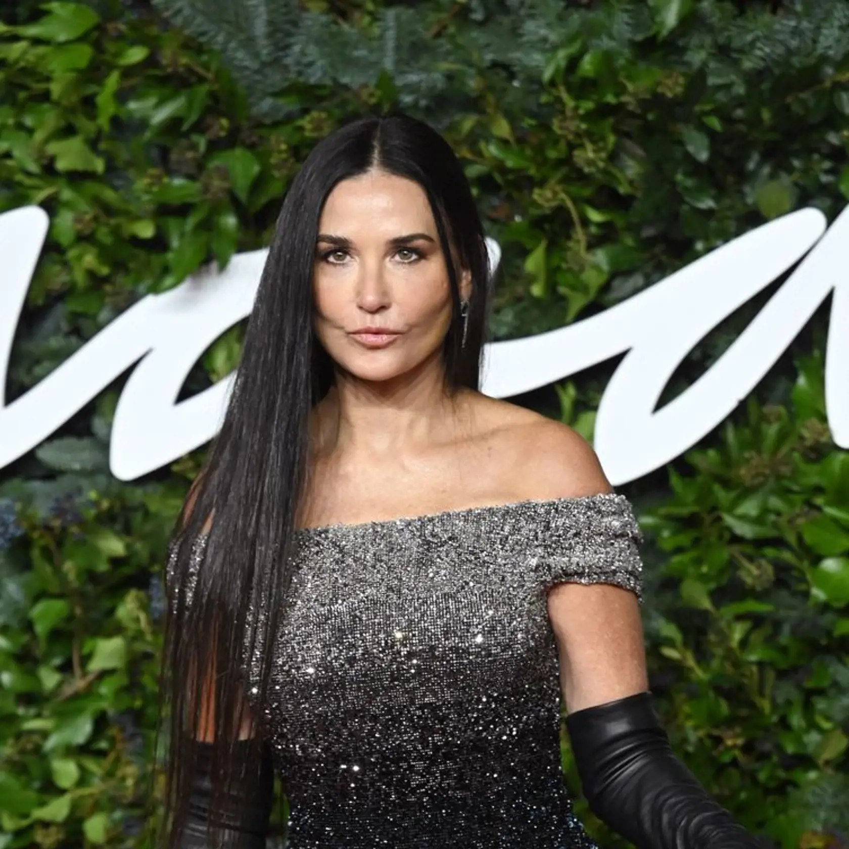 Demi Moore po zrejme nevydarenom liftingu tváre.