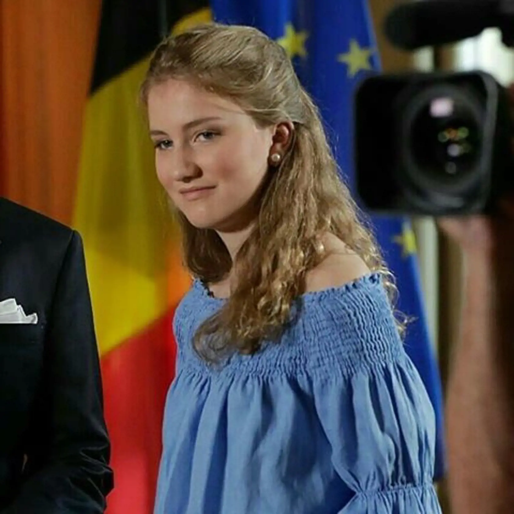 Britskej vojvodkyni Kate, ktorá si svojim šarmom a štýlom podmanila svet rastie v susednej krajine poriadna konkurenia. Nie je ňou nik iný ako 18-ročná belgická princezná Elizabeth