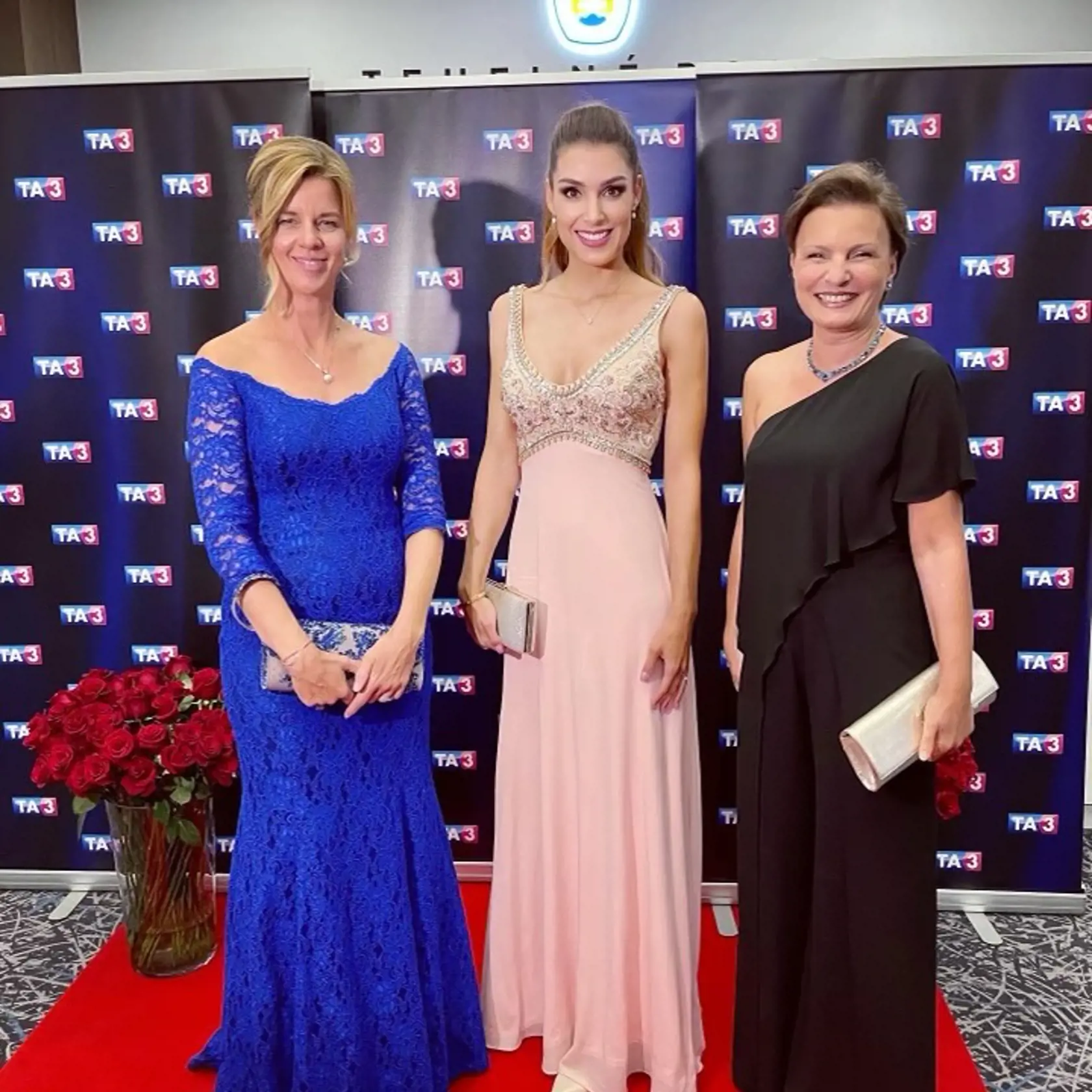 Oslava 20. výročia televízie TA3. Zľava: Katarína Korecká, Simona Frantová a Anna Žitná.