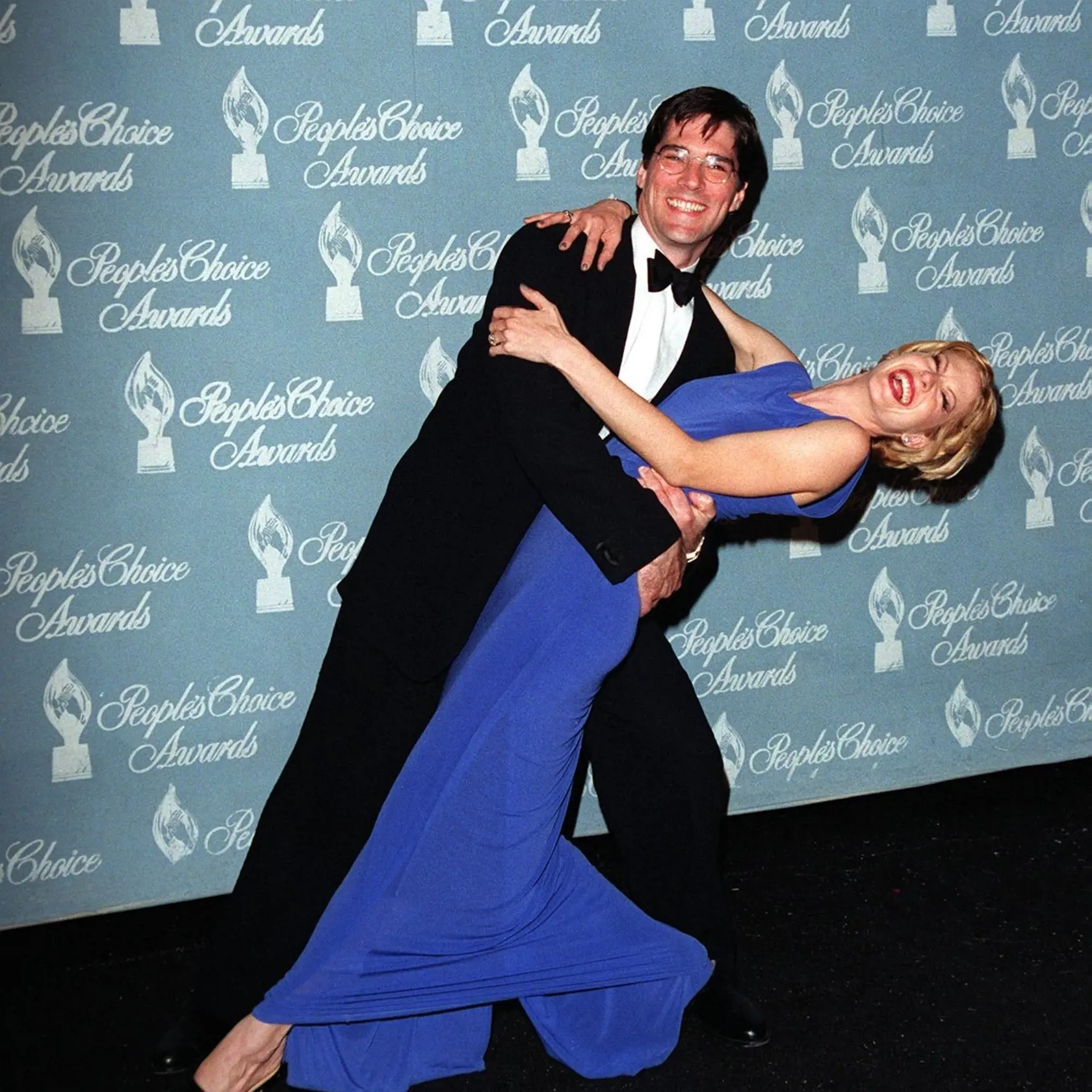 11jan98:,"dharma,&,Greg",Stars,Thomas,Gibson,&,Jenna,Elfman