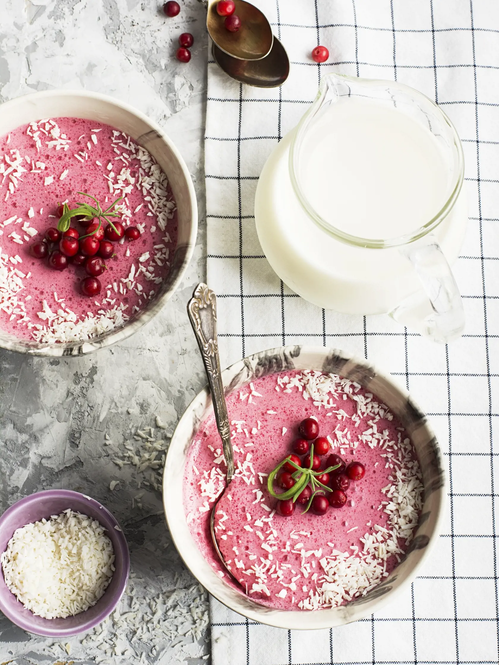 Raw ľadové ovocné tiramisu