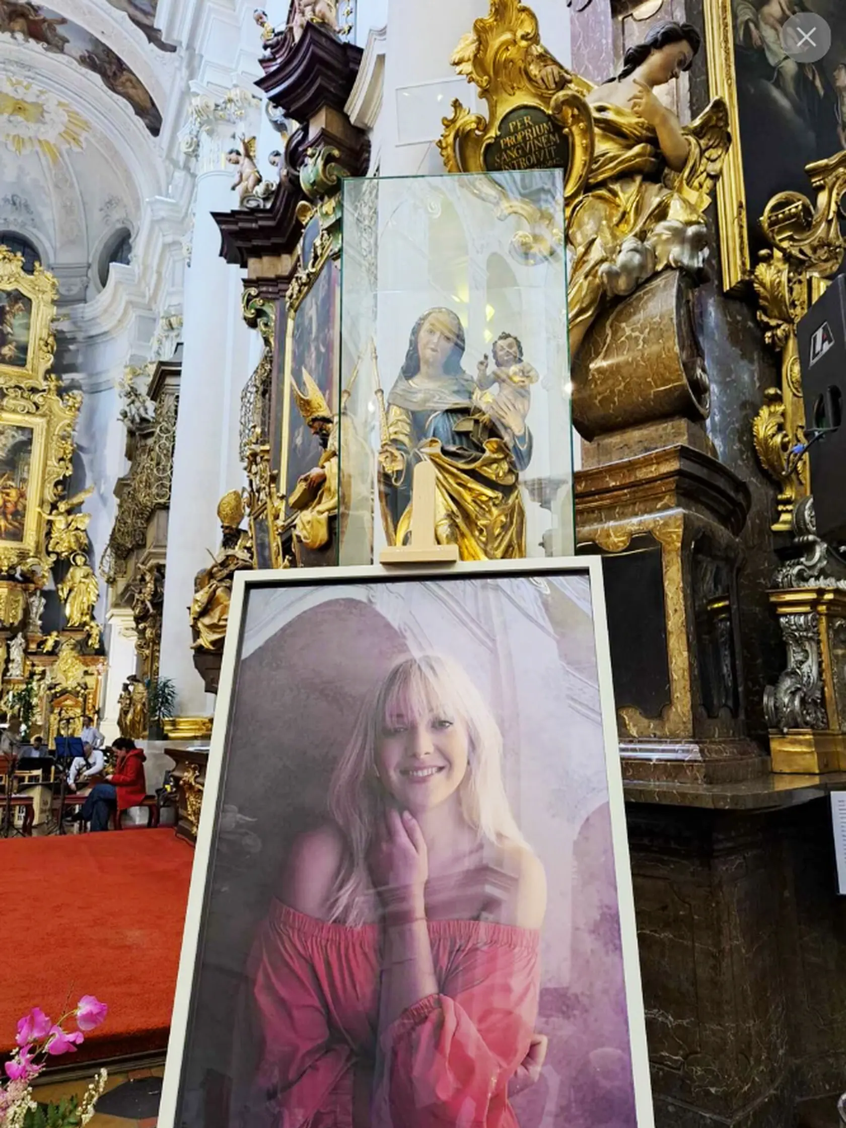 Anička si svoj pohreb dopredu naplánovala.