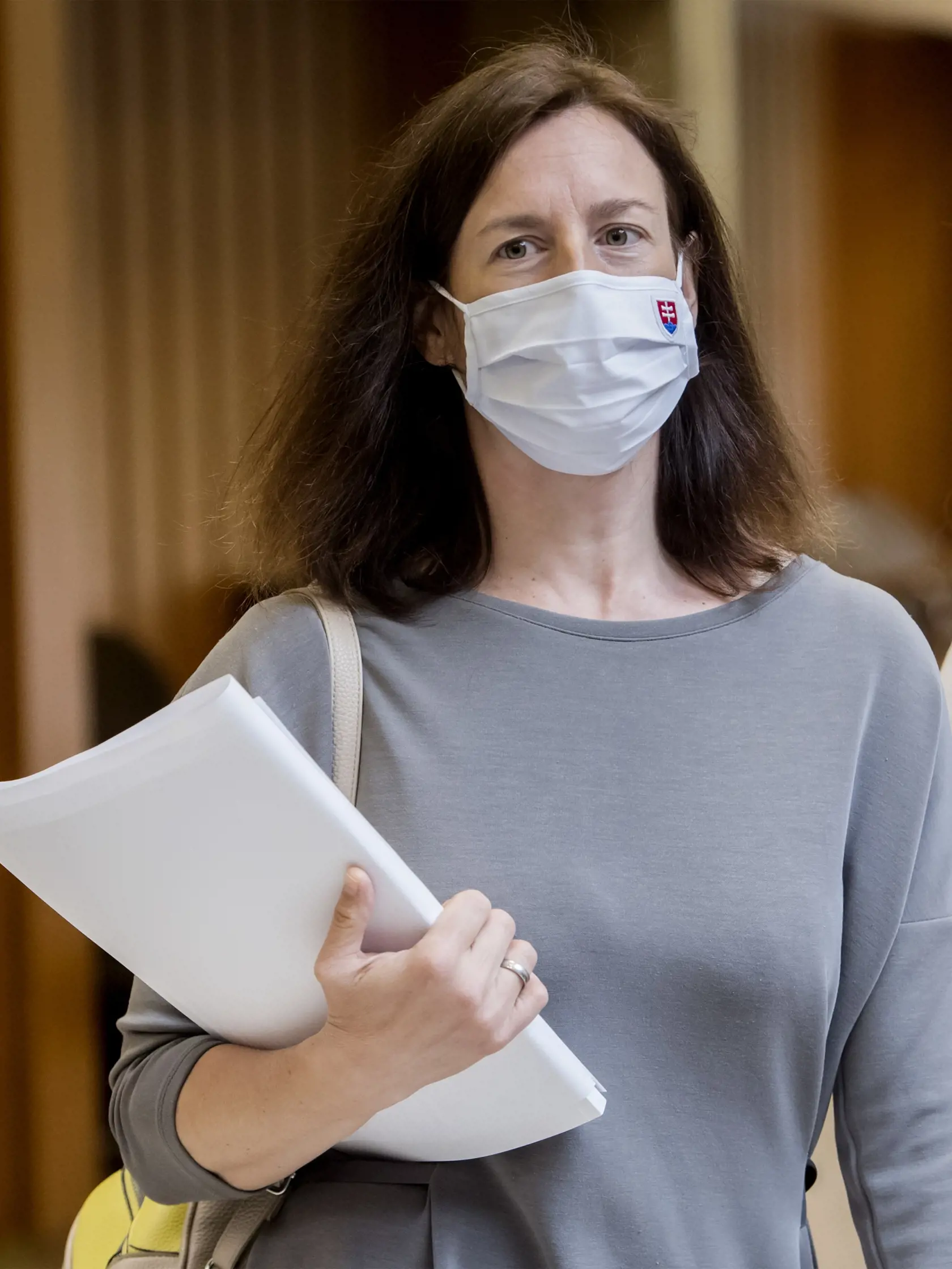 Na snímke ministerka kultúry SR Natália Milanová (OĽaNO) prichádza na 23. rokovanie vlády SR vo štvrtok 4. júna 2020 v Bratislave. FOTO TASR - Martin Baumann


