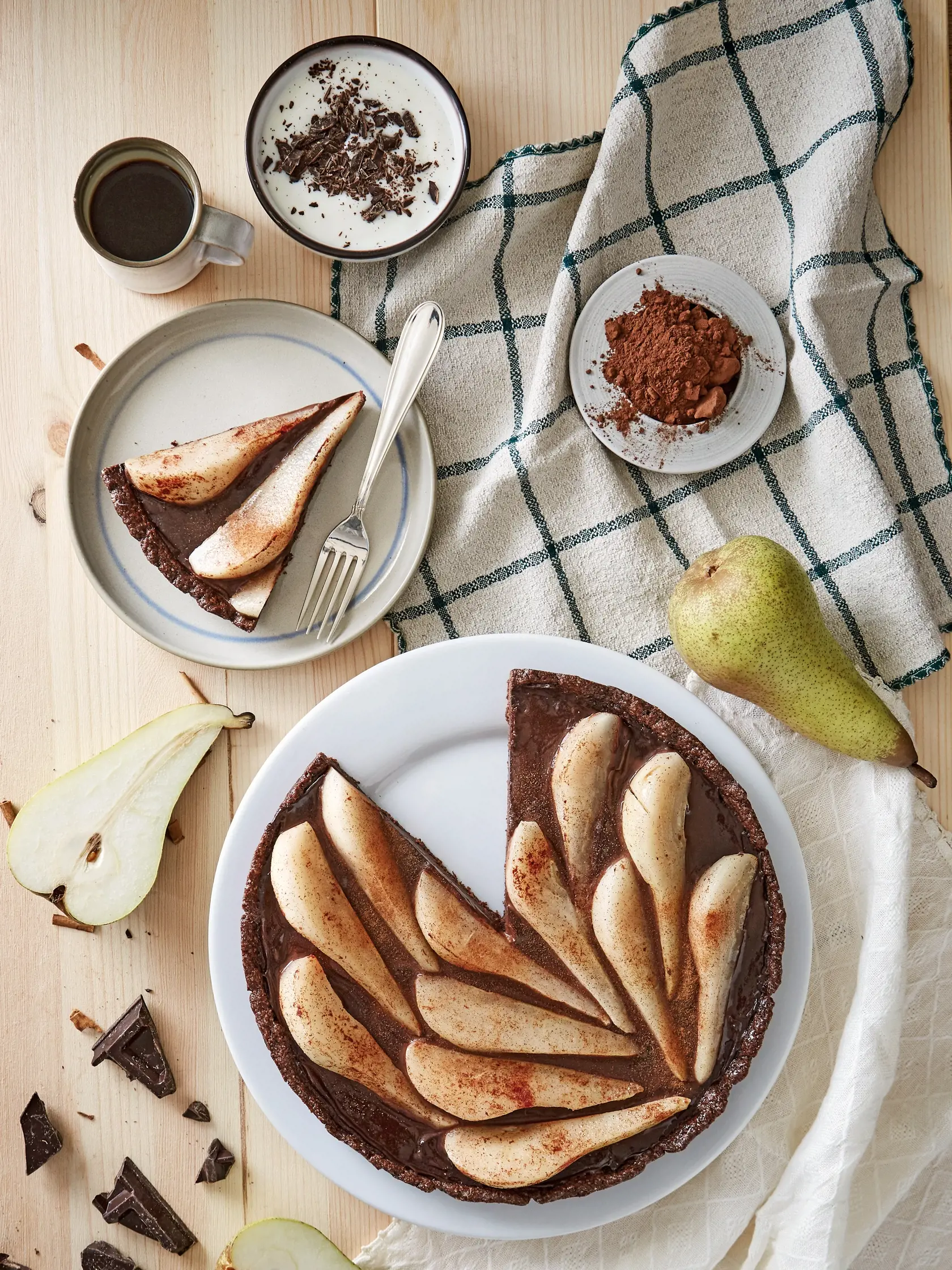 Čokoládový tart s hruškami