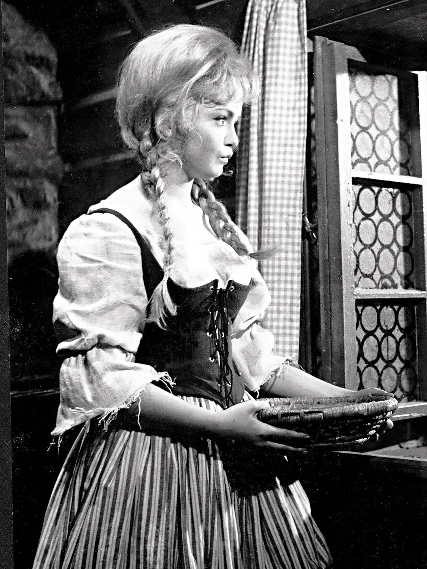 Eva Hrušková prvá Popoluška