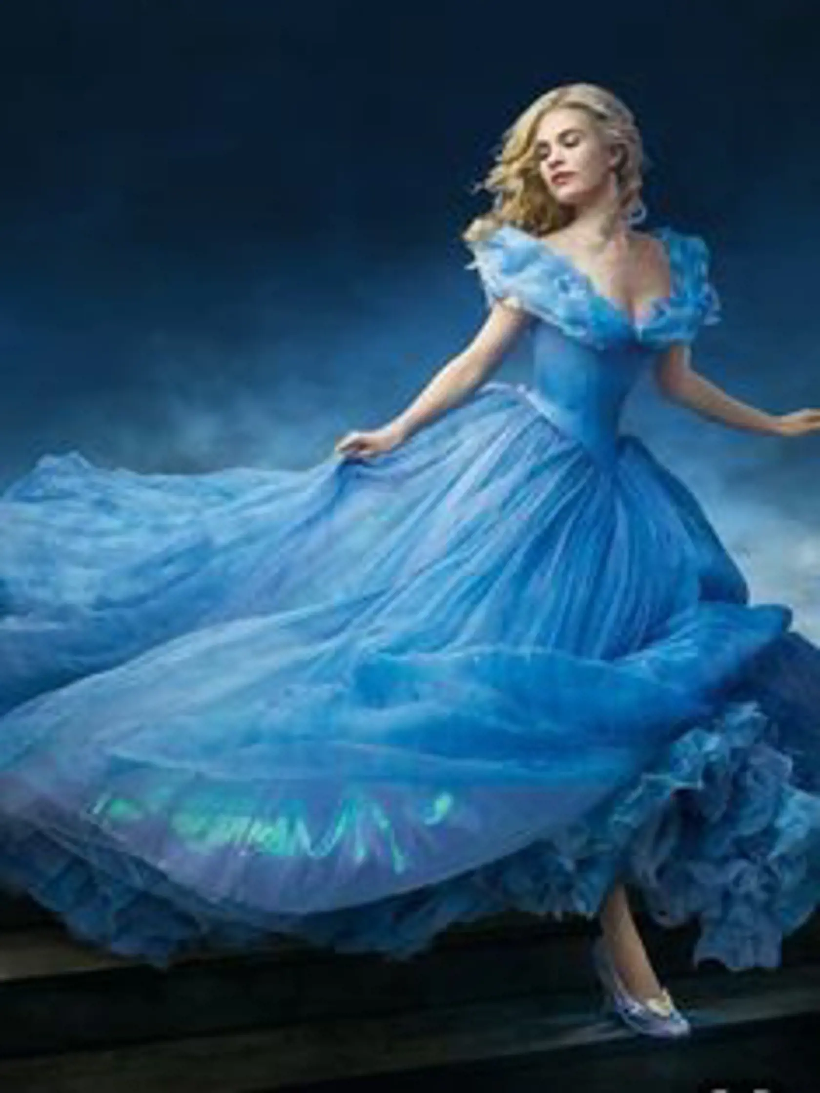Herečka Lily James (31) si v roku 2015 zahrala legendárnu Popolušku. Kritici jej však vyčítajú dodnes, že vo filme bola až príliš vychudnutá.