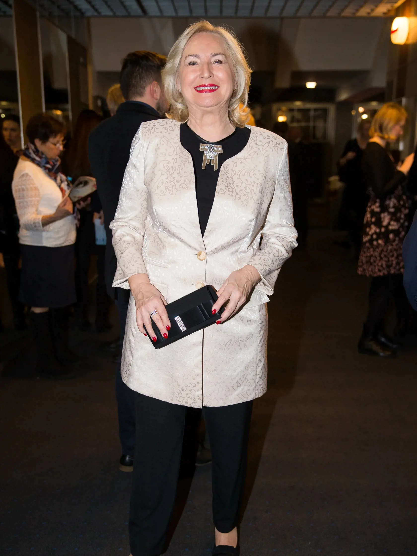 Príchody na druhú premiéru divadelnej hry "Rozum a cit" v divadle Nová scéna v Bratislave. Na snímke Ada Straková.