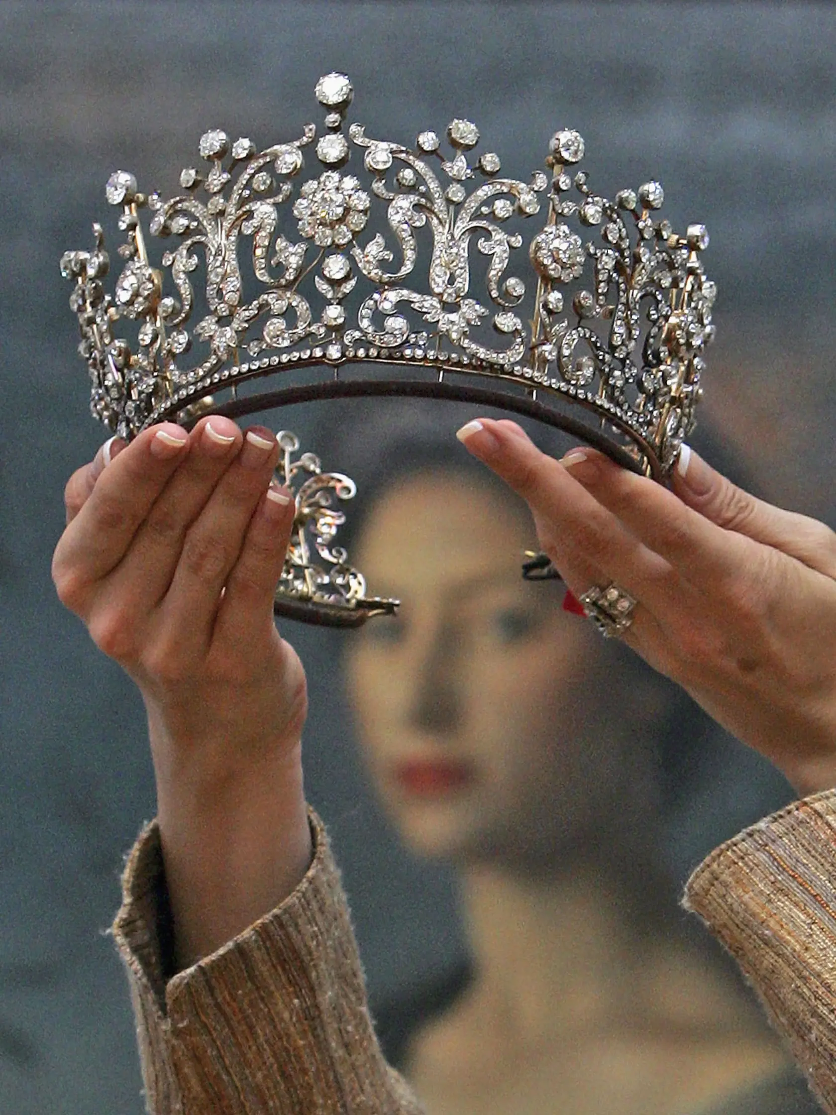 Christies akcia dražila aj korunku patriacu princeznej Margaret.