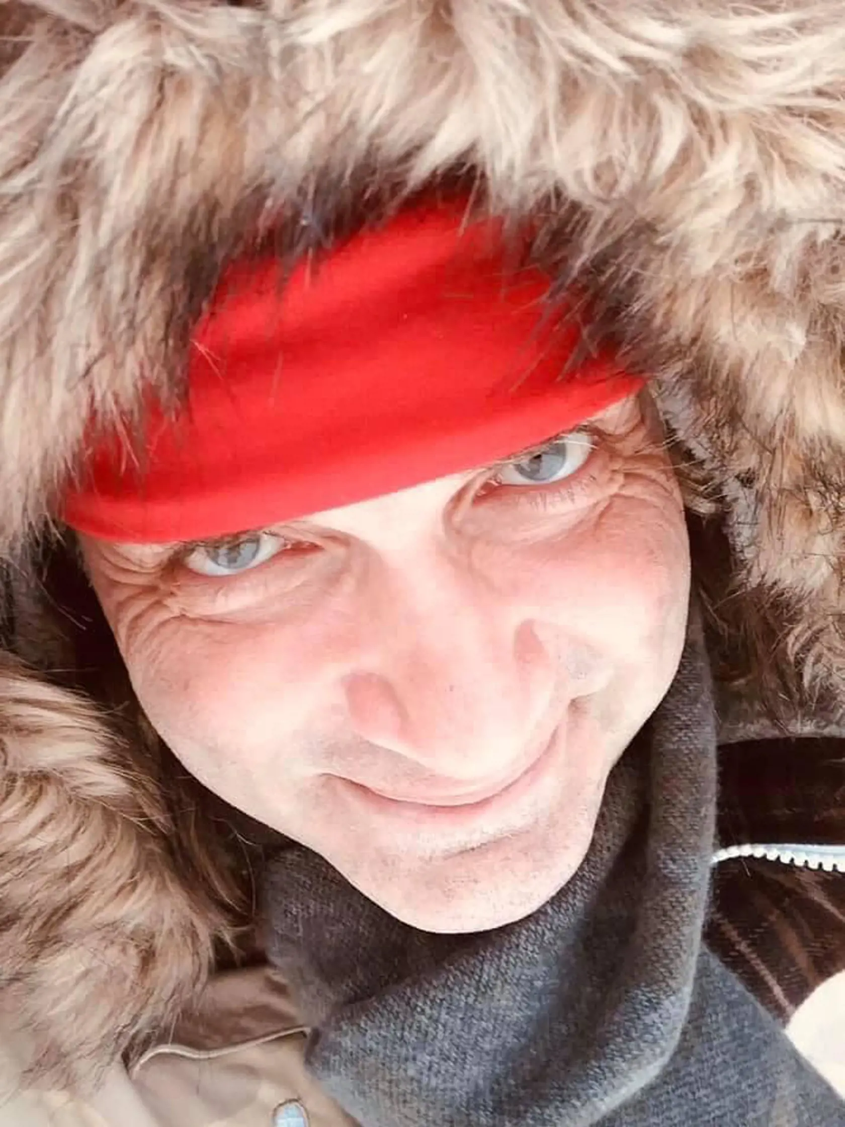 Braňo mal aj obdobie čeleniek. Čím širšia tým lepšie.