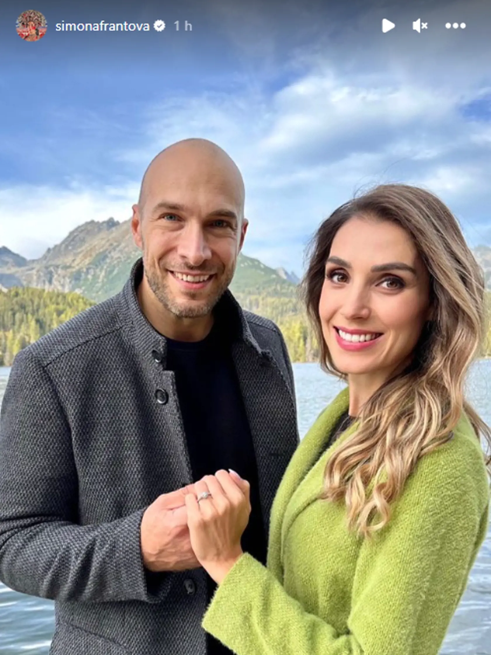 Simona Frantová a Andrej sa zasnúbili na Štrbskom Plese.