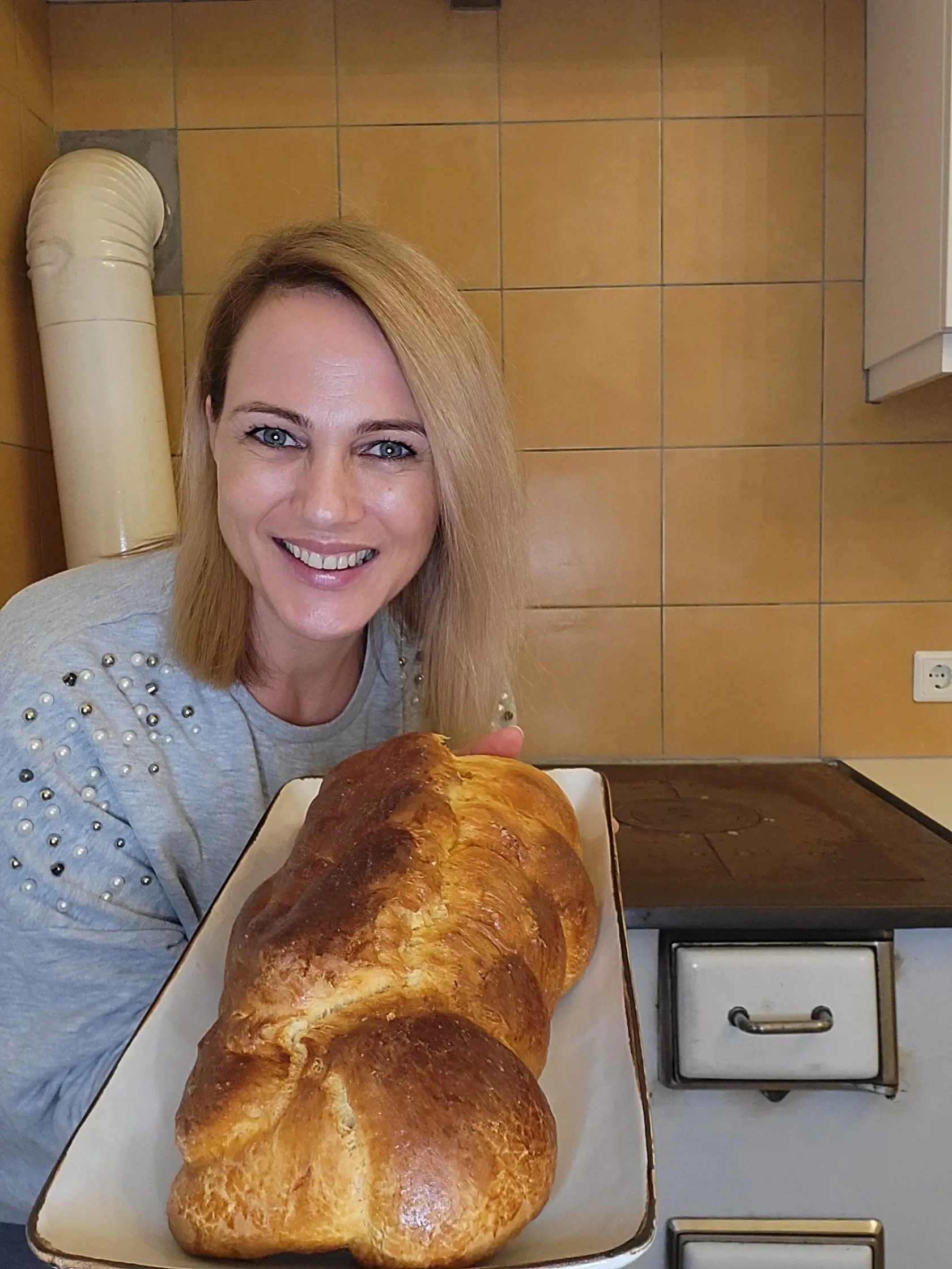 Pečenia sa nevzdáva, môžete si ju pozrieť aj na naživo na so­ciálnej sieti.