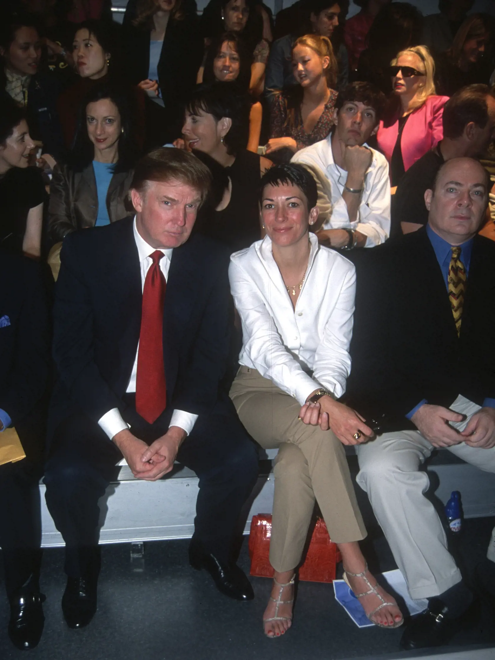 Donald Trump a Ghislaine Maxwell na módnej akcii.