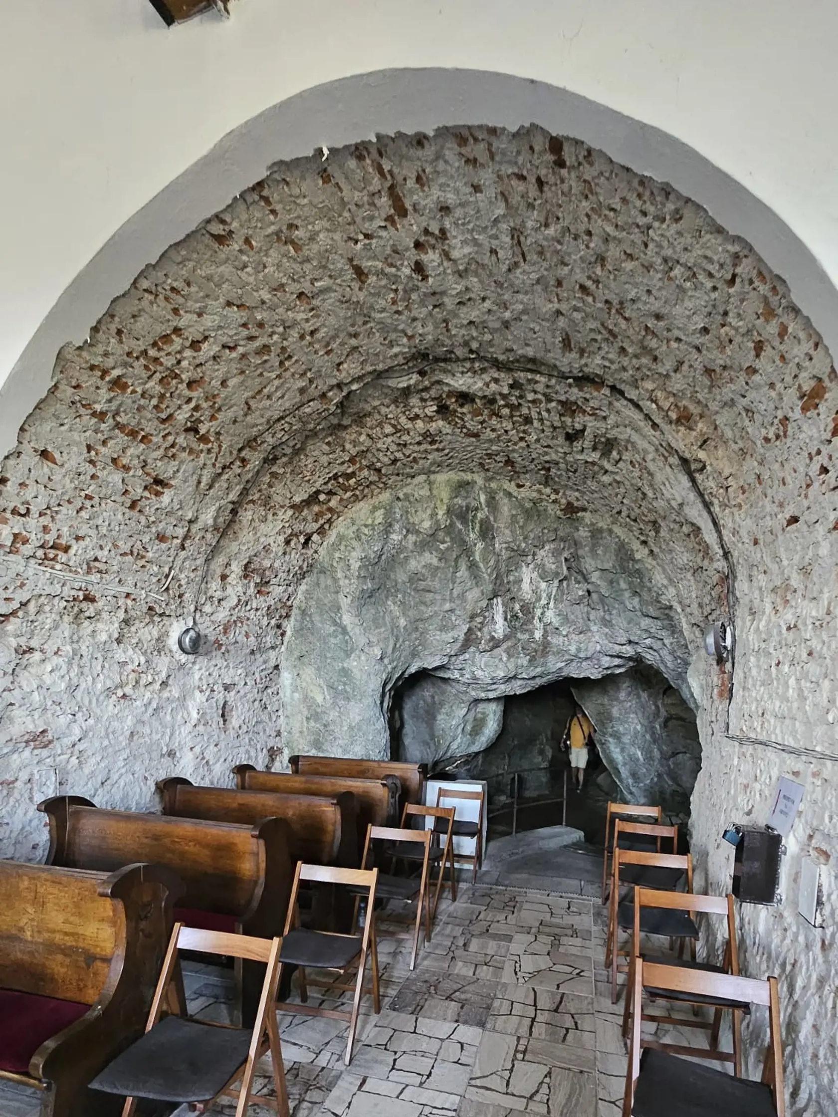 Vážska cyklotrasa je vhodná na výlet v akomkoľvek počasí a ročnom období