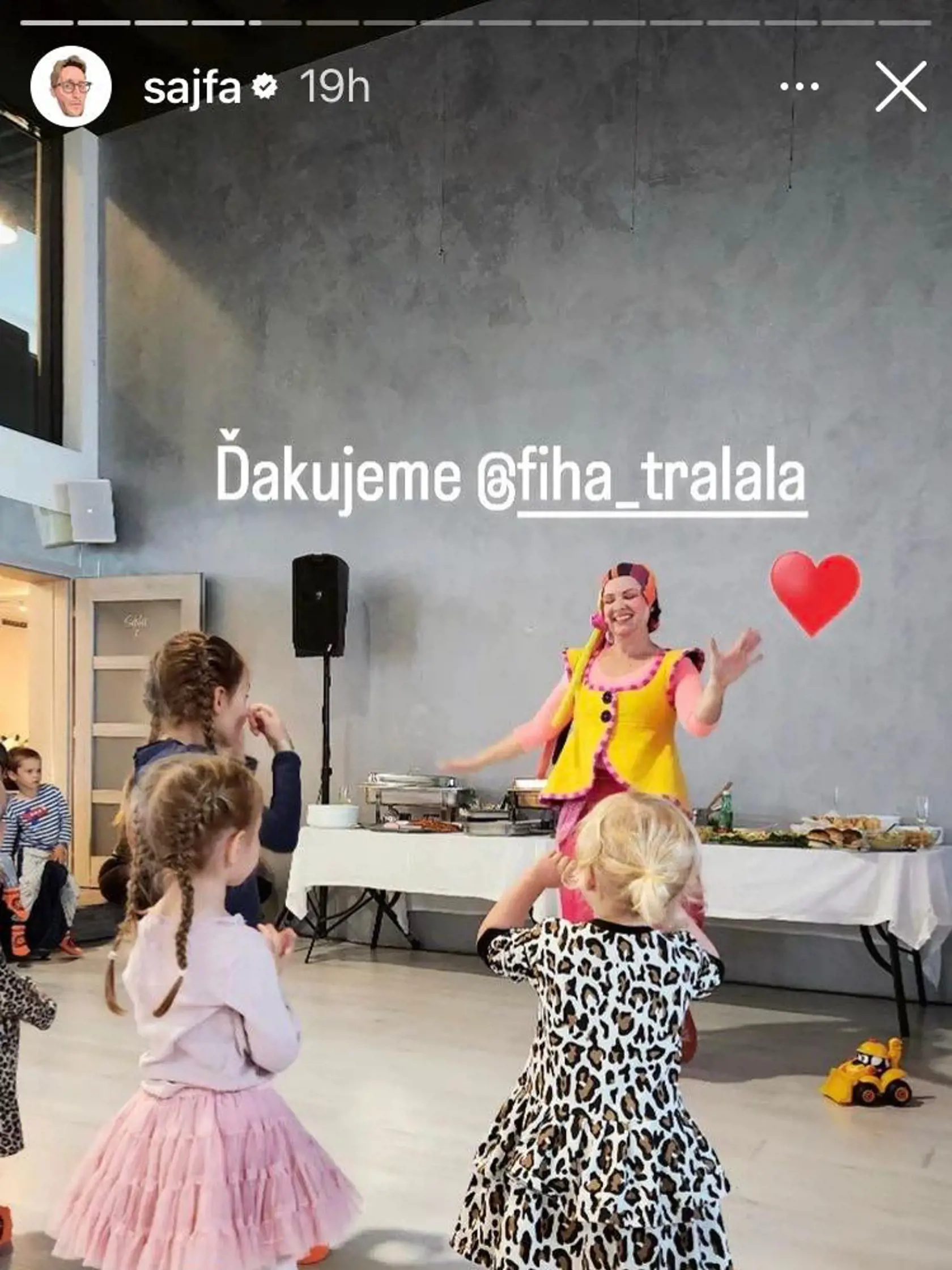 Dcéra Veroniky a Sajfu oslávila tri roky. O program sa jej postarala speváčka Fíha Tralala.