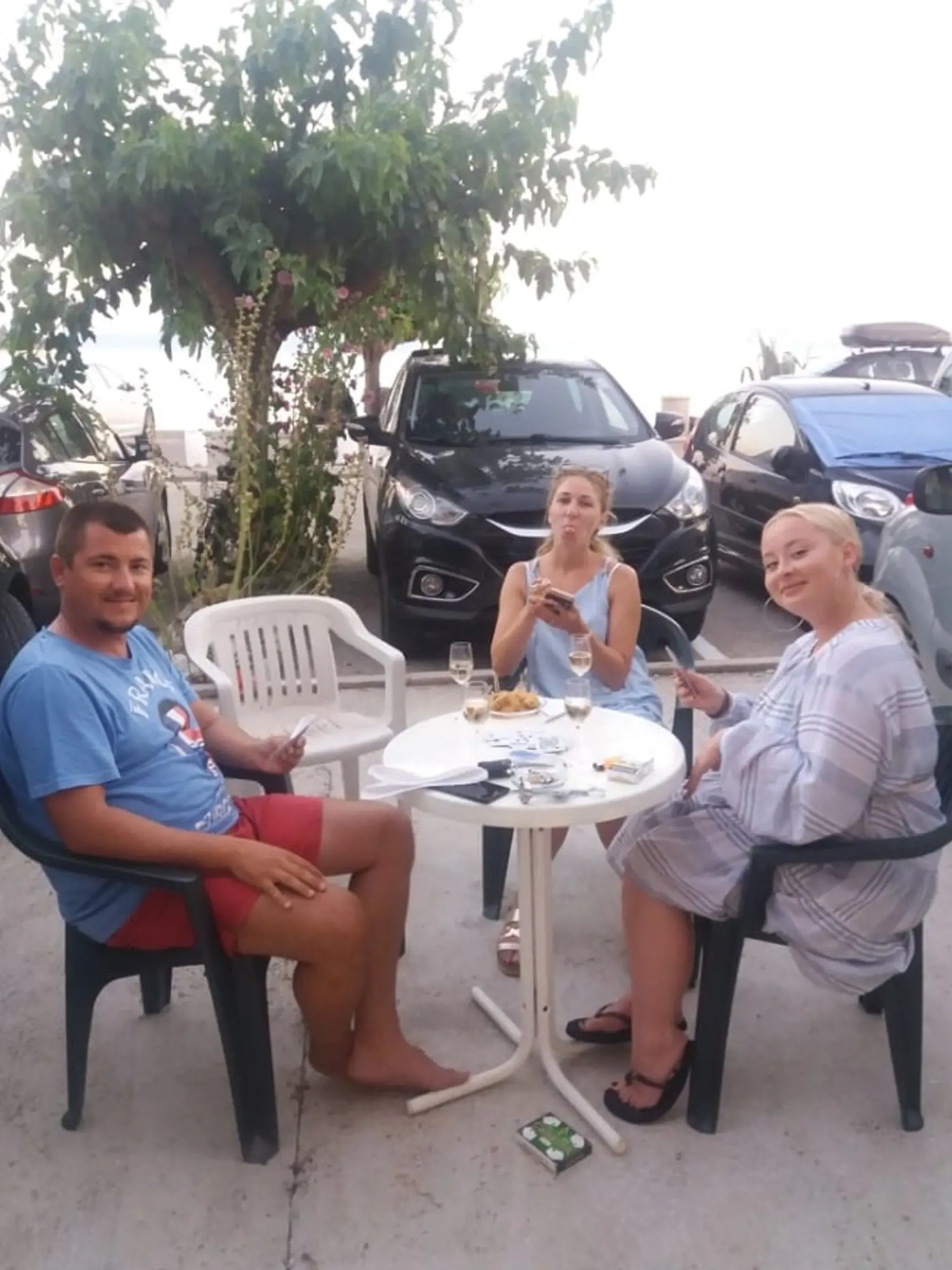 Tí, ktorí dievča poznali hovoria, že nikdy ju nevideli nahnevanú. Vždy sa usmievala. Bolo to slniečko pre všetkých, ktorí sa s ňou stretli.