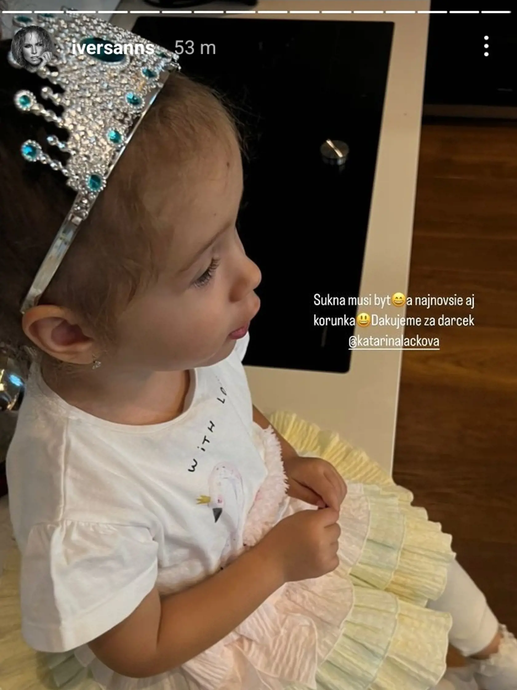 Dcérka Bella sa v tvári podobá na otca, no lásku k tancu zdedila po mame: Miluje sukne, teraz chodí po dome aj s korunkou.