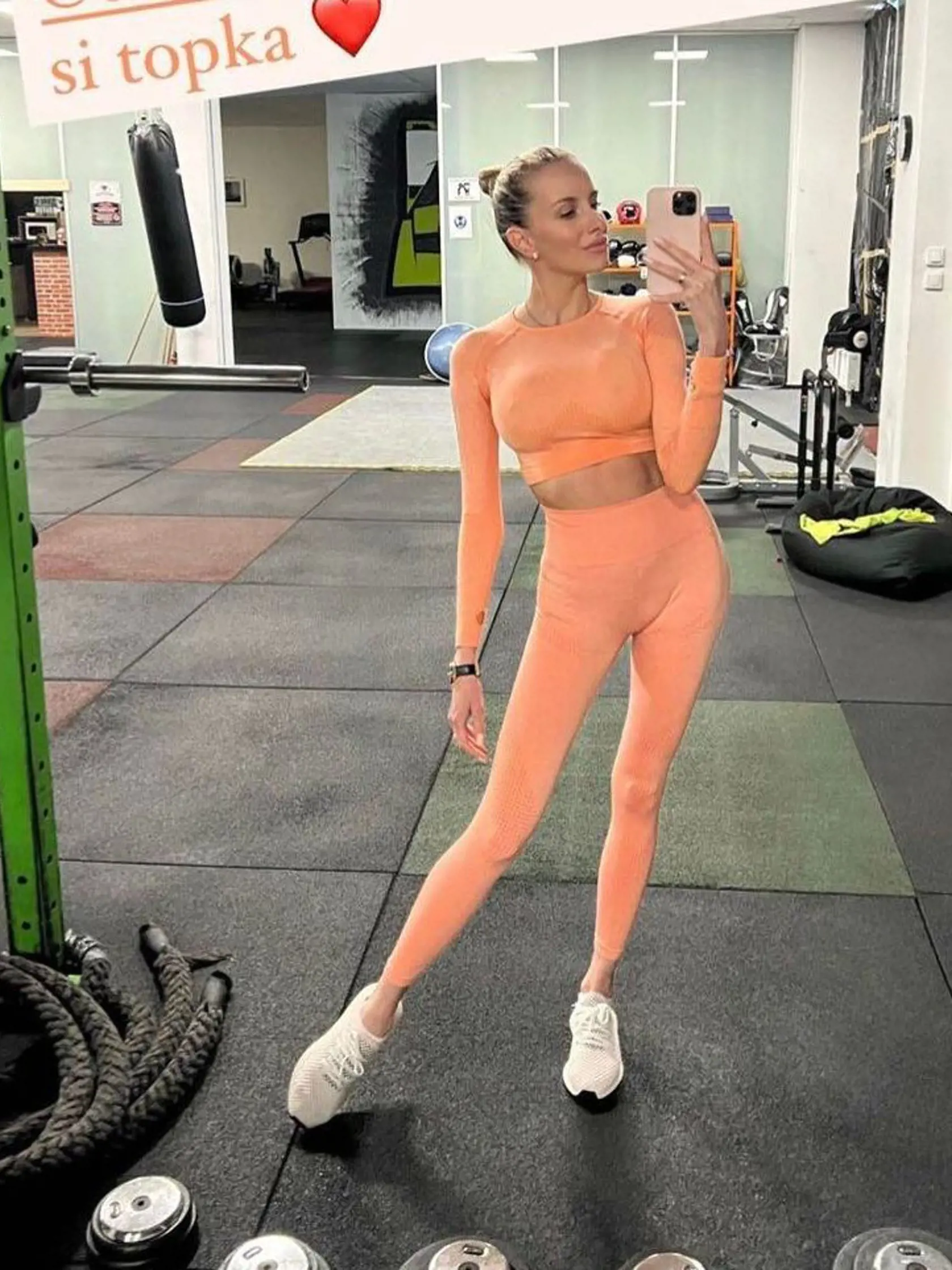 Denisa Mendrejová je vychudnutá na kosť.
