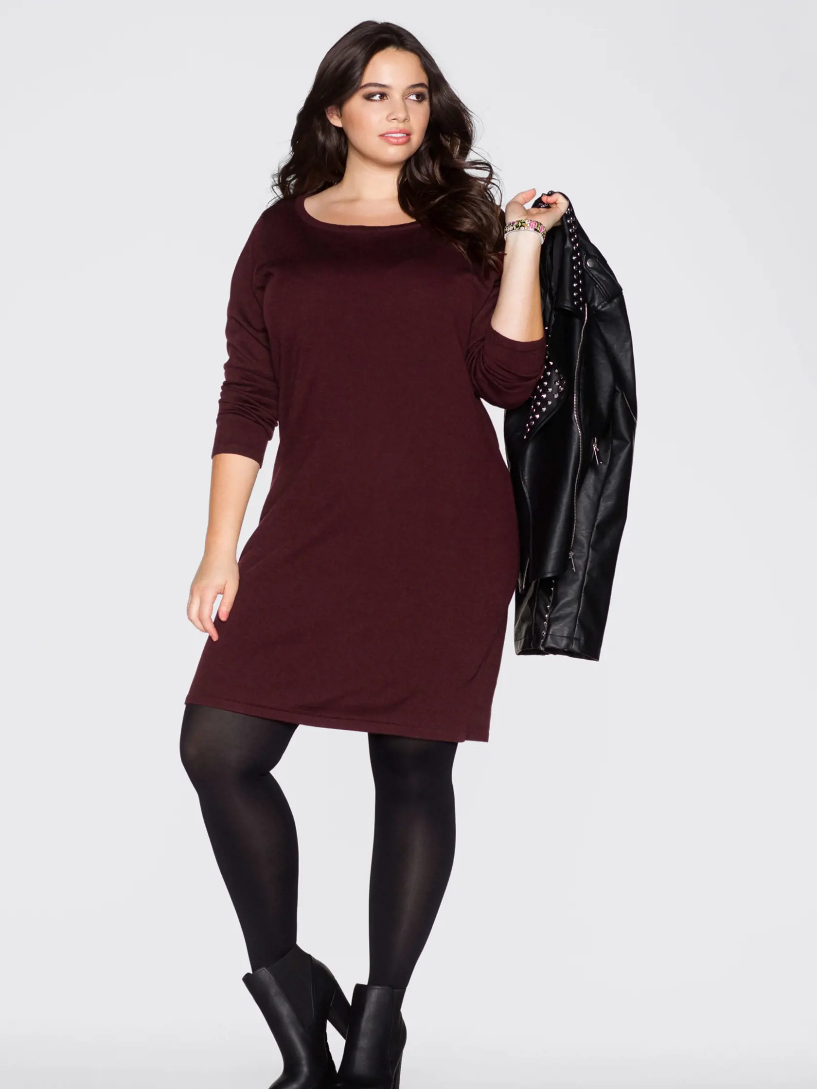 Outfit: Bonprix
Šaty: 24,99 €
Čižmy: 34,99 €