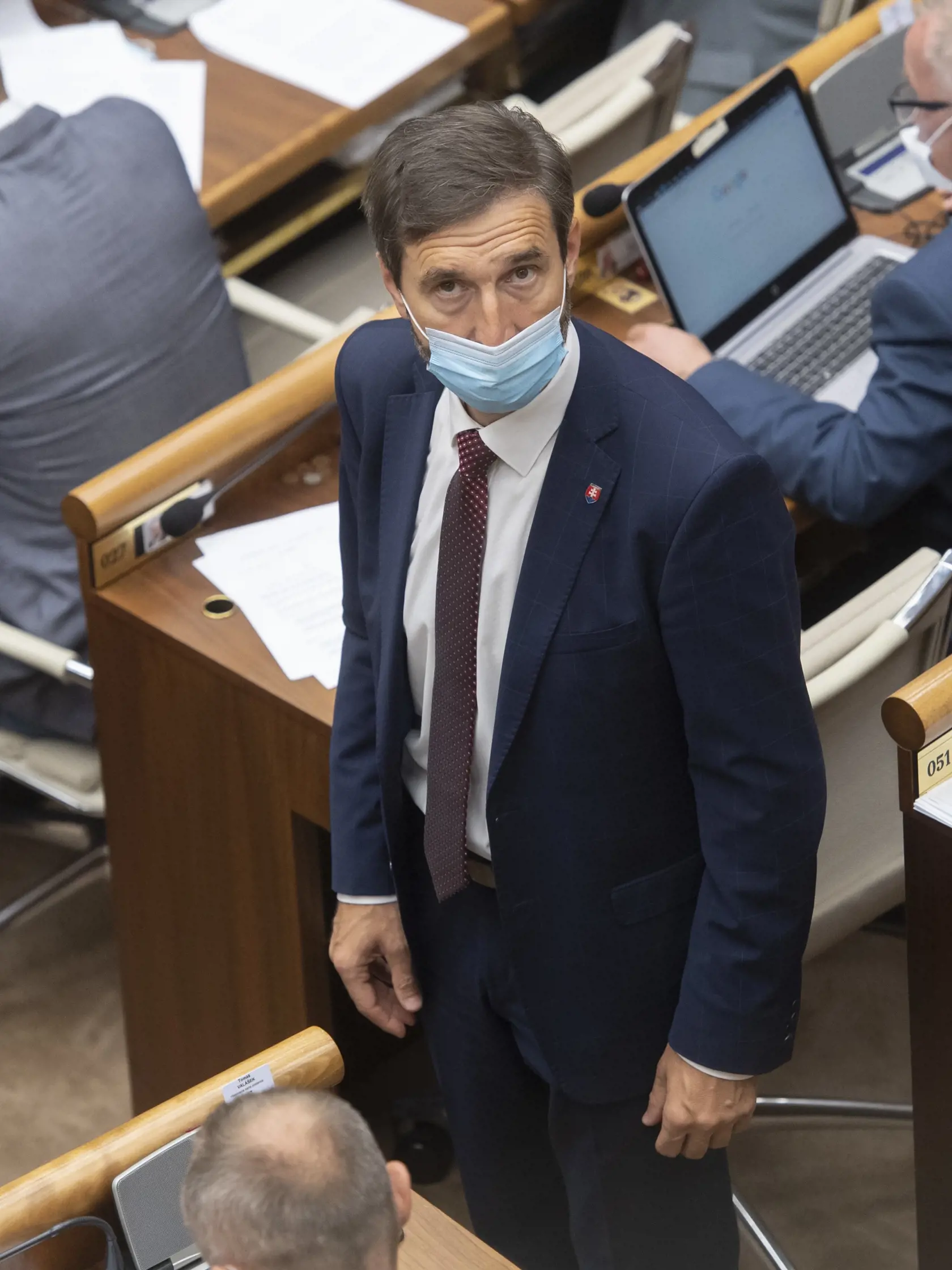 Podpredseda strany Smer Juraj Blanár si osobne nevie predstaviť na kandidátke strany Smer-SD advokáta Mareka Paru, ktorý obhajuje aj Mariana Kočnera, povedal to v nedeľnej relácii televízie Markíza Na telo. Podotkol však, že o tejto téme bude rozhodovať politické vedenie strany.