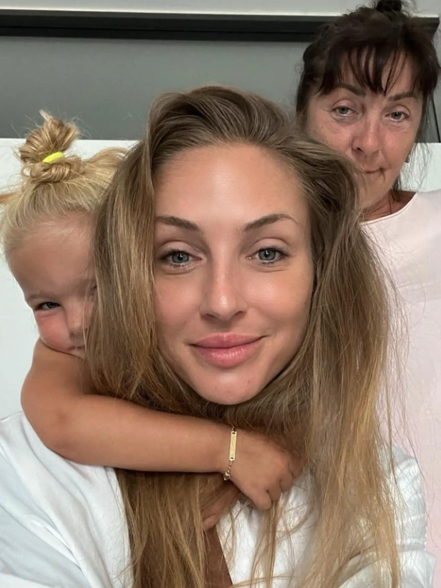 Lucia Sládečková alias Lucid Style s dcérkou Lydkou a maminou