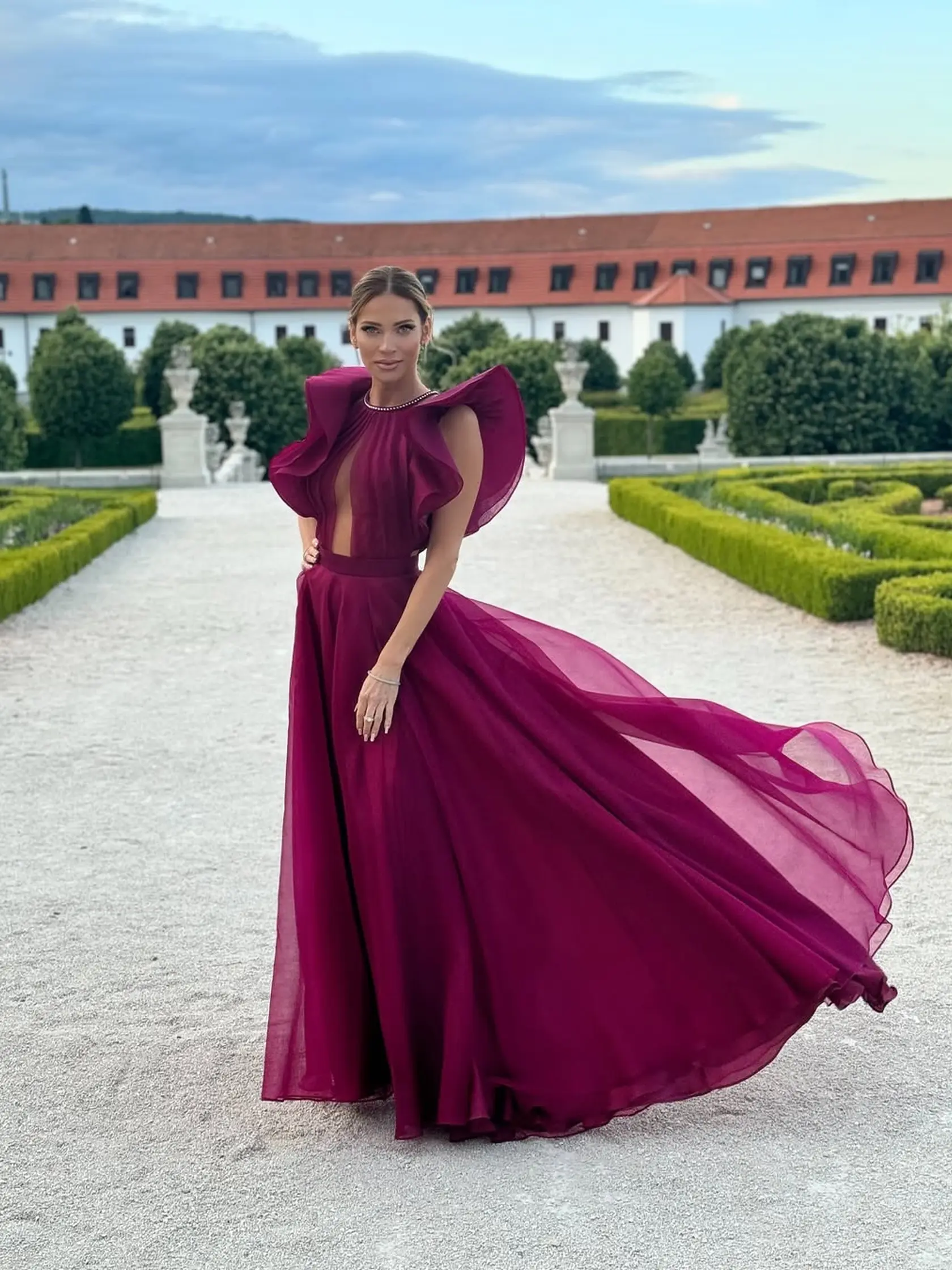 Andrea Verešová na evente Beauty Ball, ktorý sa konal na Bratislavskom hrade pri príležitosti 20. výročia známej estetickej kliniky.