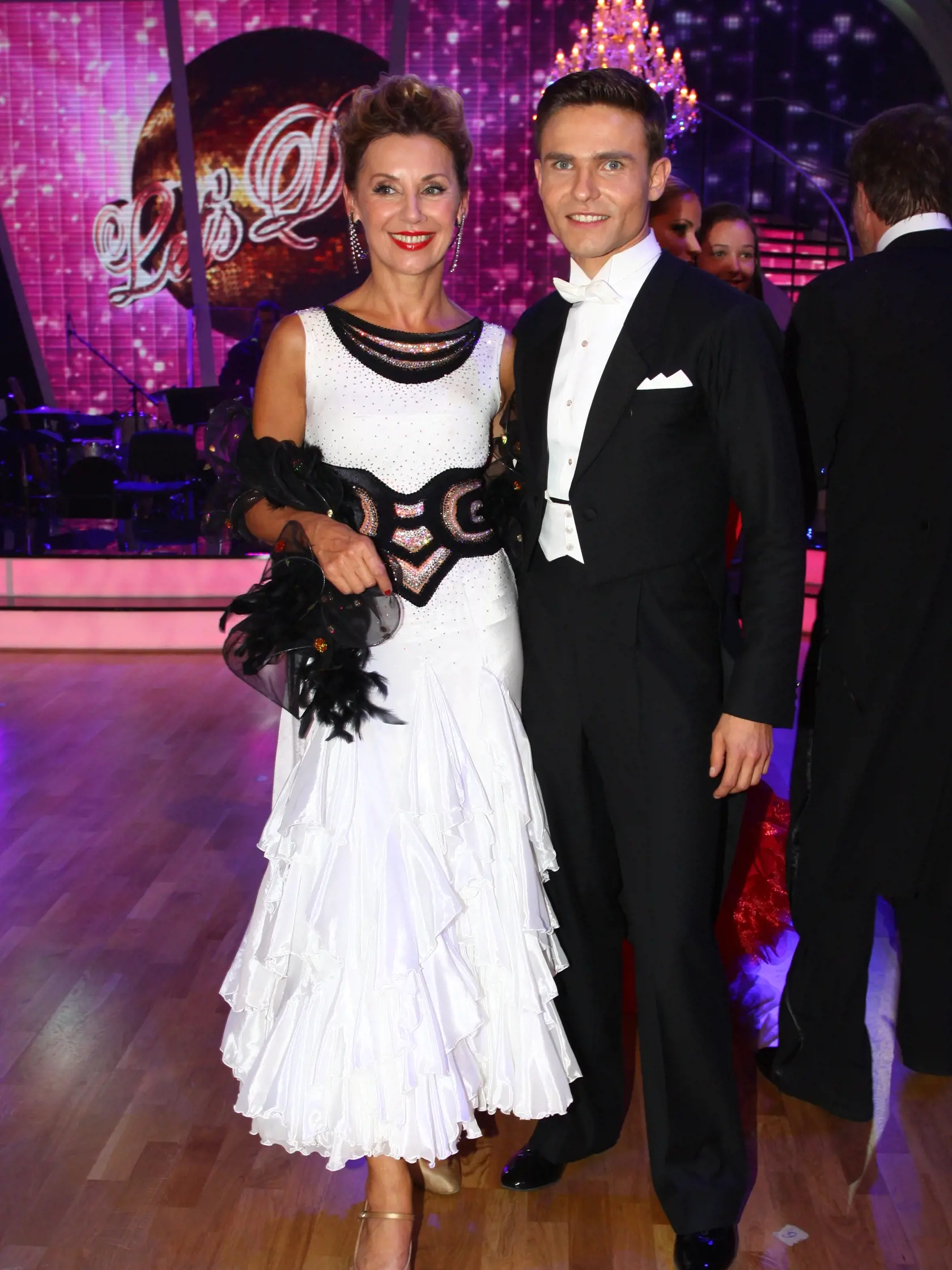 tanecna sutaz lets dance