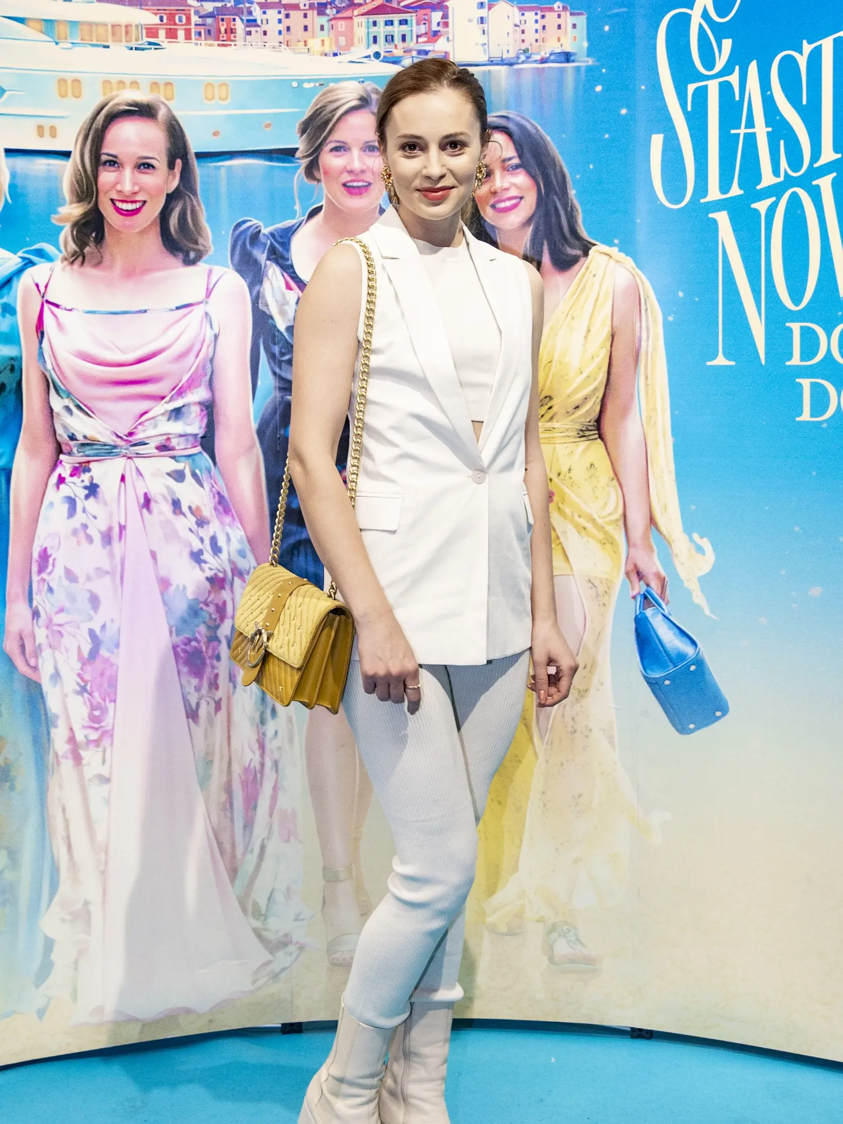 Speváčka Mária Čírová nahodila biely outfit.