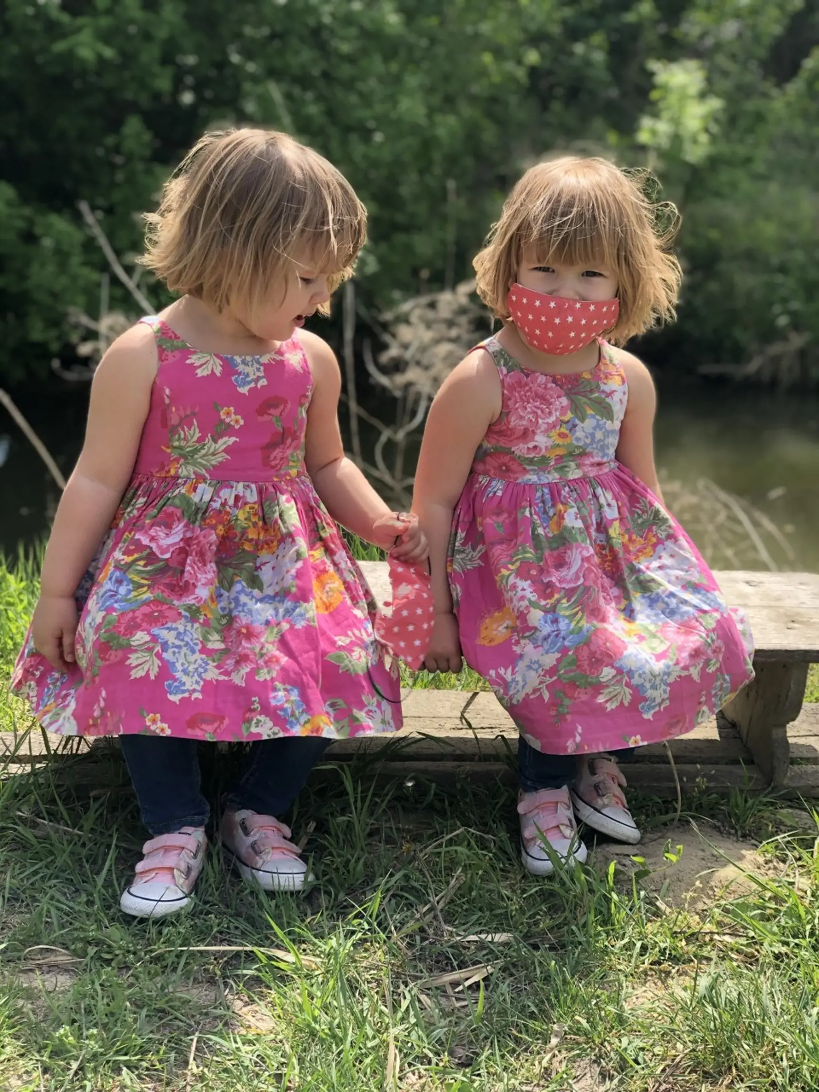Izabela a Sofia - karanténa je karanténa