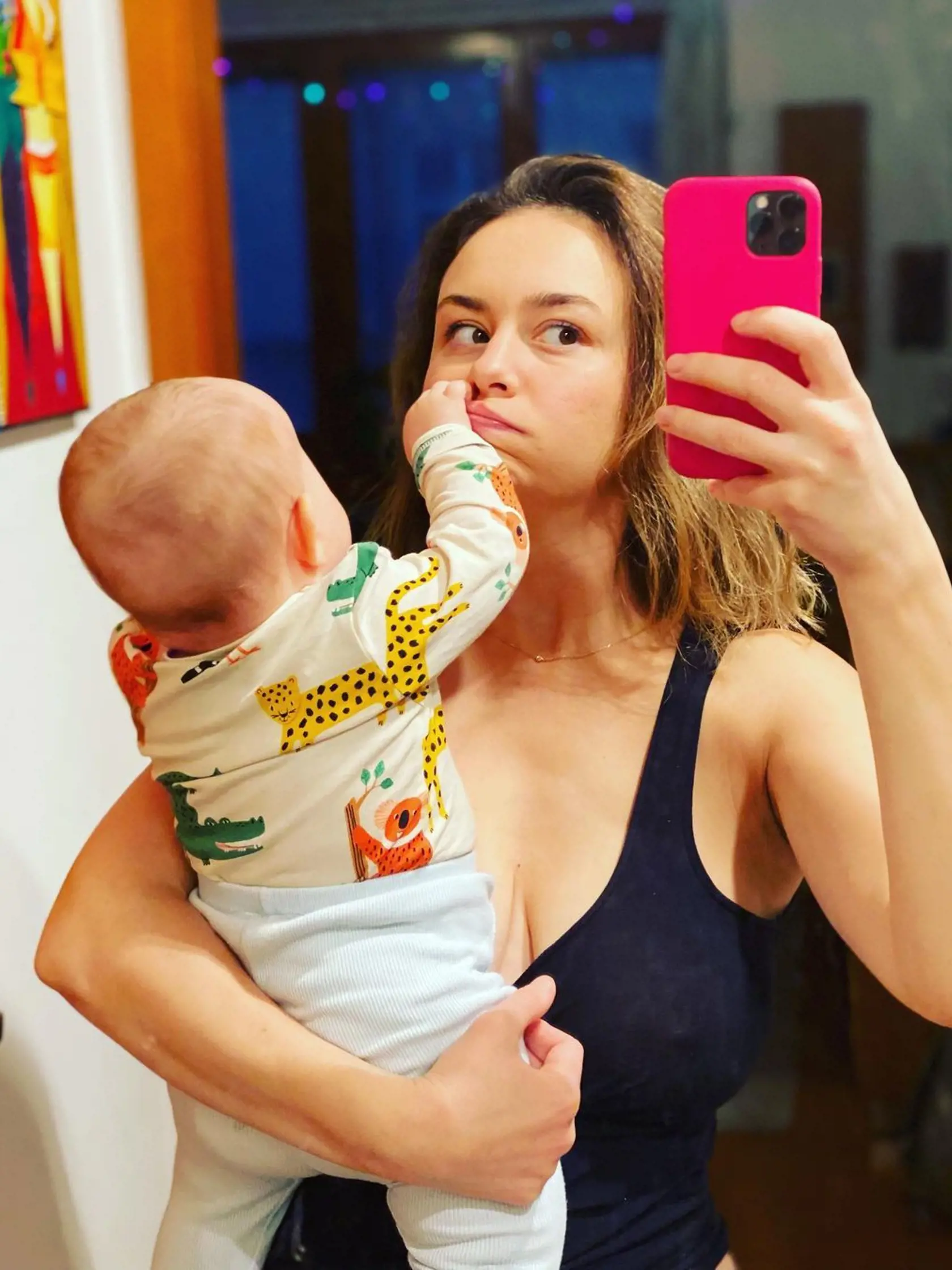 Malá Maia mala na sebe roztomilé zvieracie body. Super!