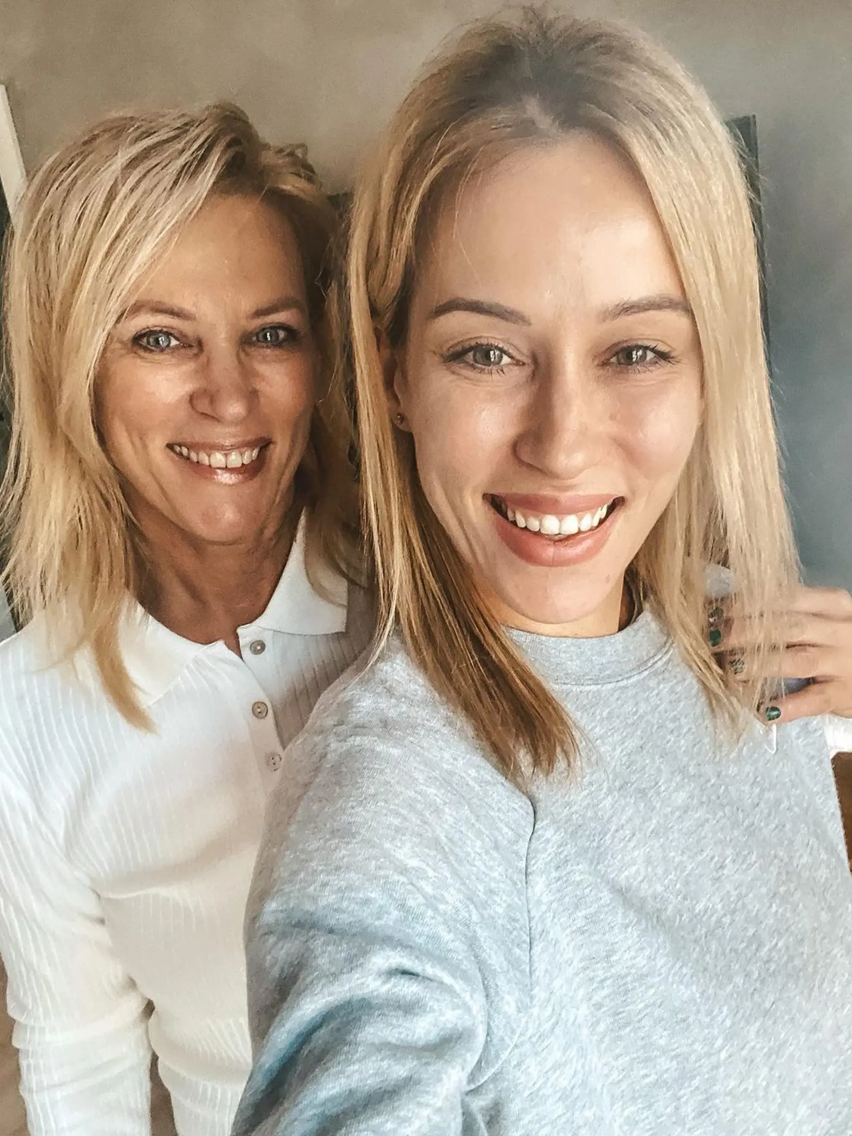 Katka so svojou mamou sú ako sestry. Ľudí na Instagrame bavia ich spoločné tanečné videá.