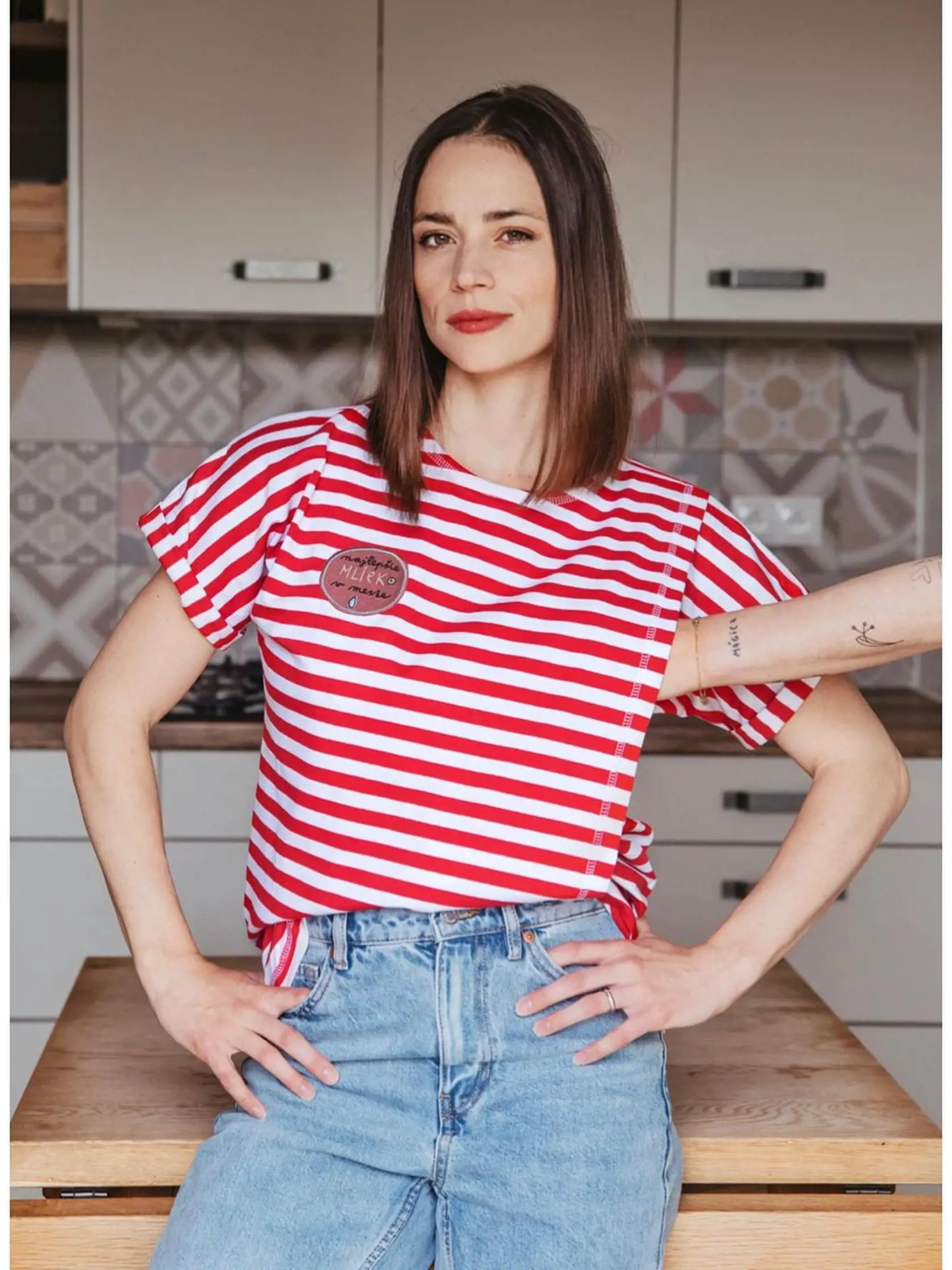 Gabika Marcinková v tričku Tormovej značky Koláčová