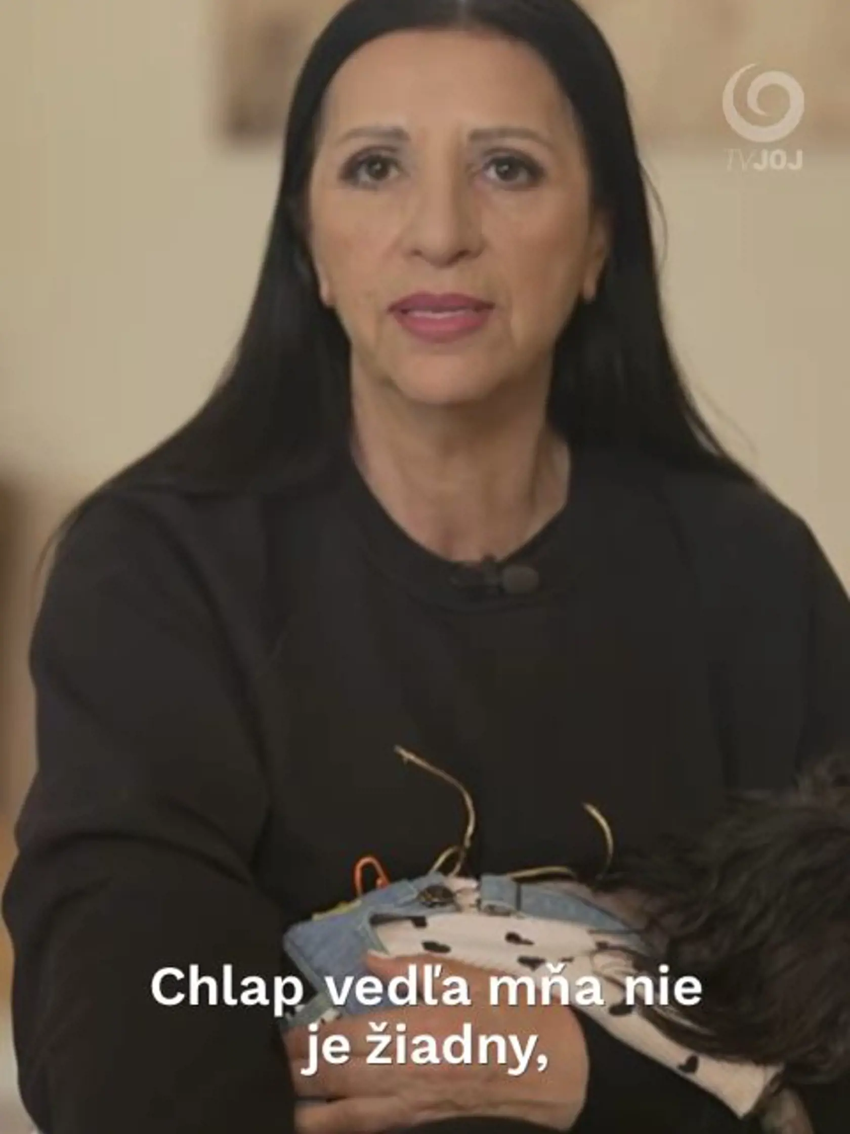 Nora Kabrheľová v šou Bez servítky.