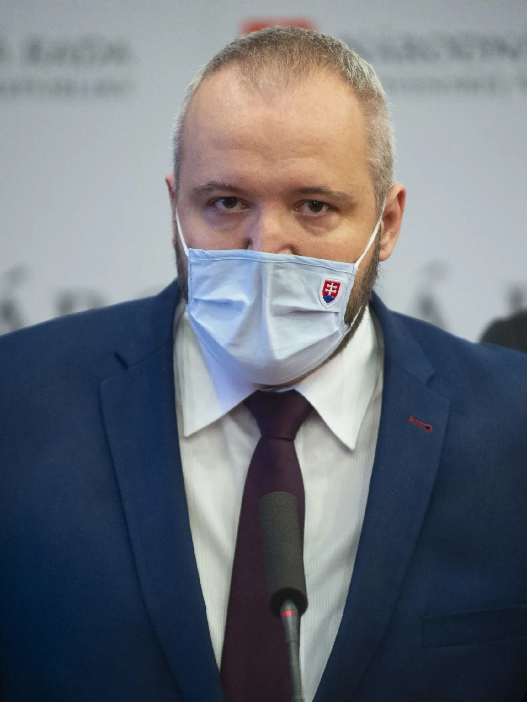 Na snímke poslanec Miloš Svrček (Sme rodina)