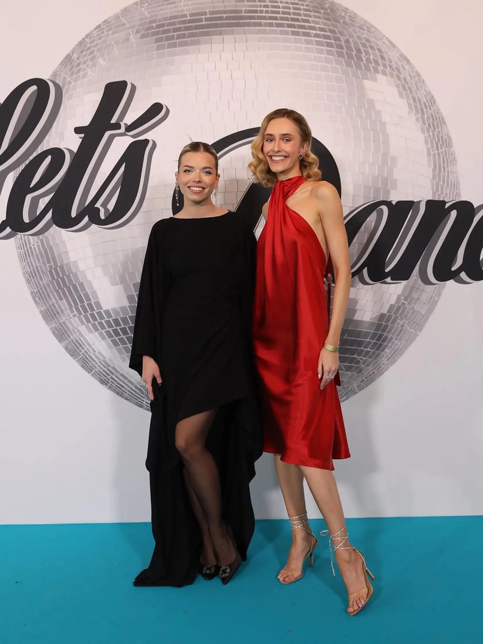 Druhé kolo Let's Dance: Na snímke vľavo herečka Kristína Sisková.