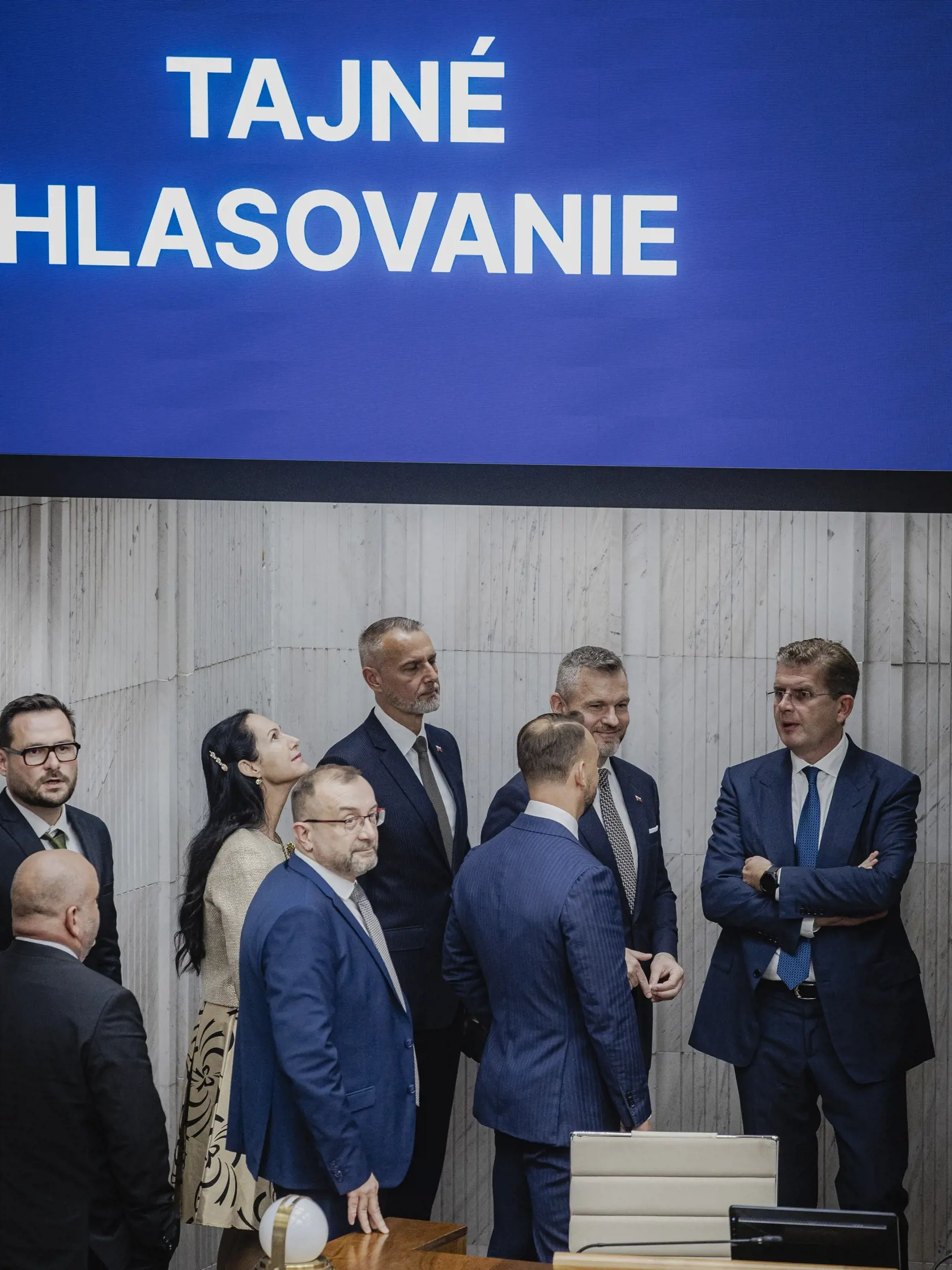 Prvý deň predsedu strany HLAS-SD Petra Pellegriniho v Národnej rade Slovenskej republiky po predčasných parlamentných voľbách 2023. Na snímke počas tajného hlasovania o poste predsedu NRSR.