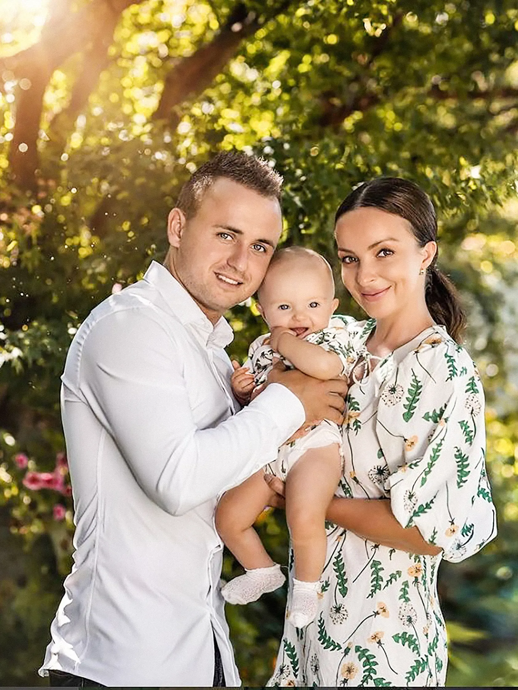 NARODENINOVÁ PÁRTY
Dcére Stanislava Lobotku ju vystrojili u starých rodičov.