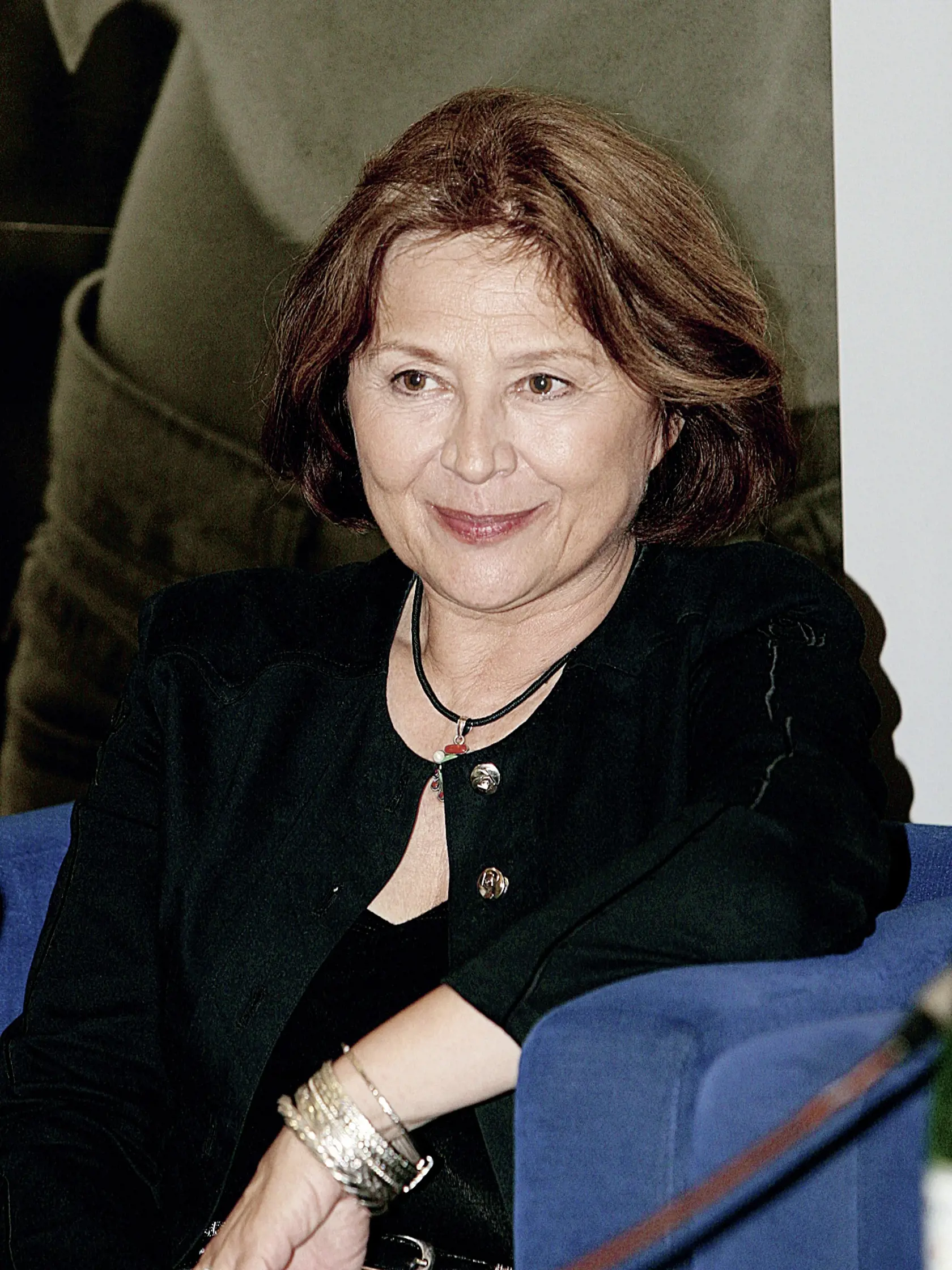 Milka Vášáryová