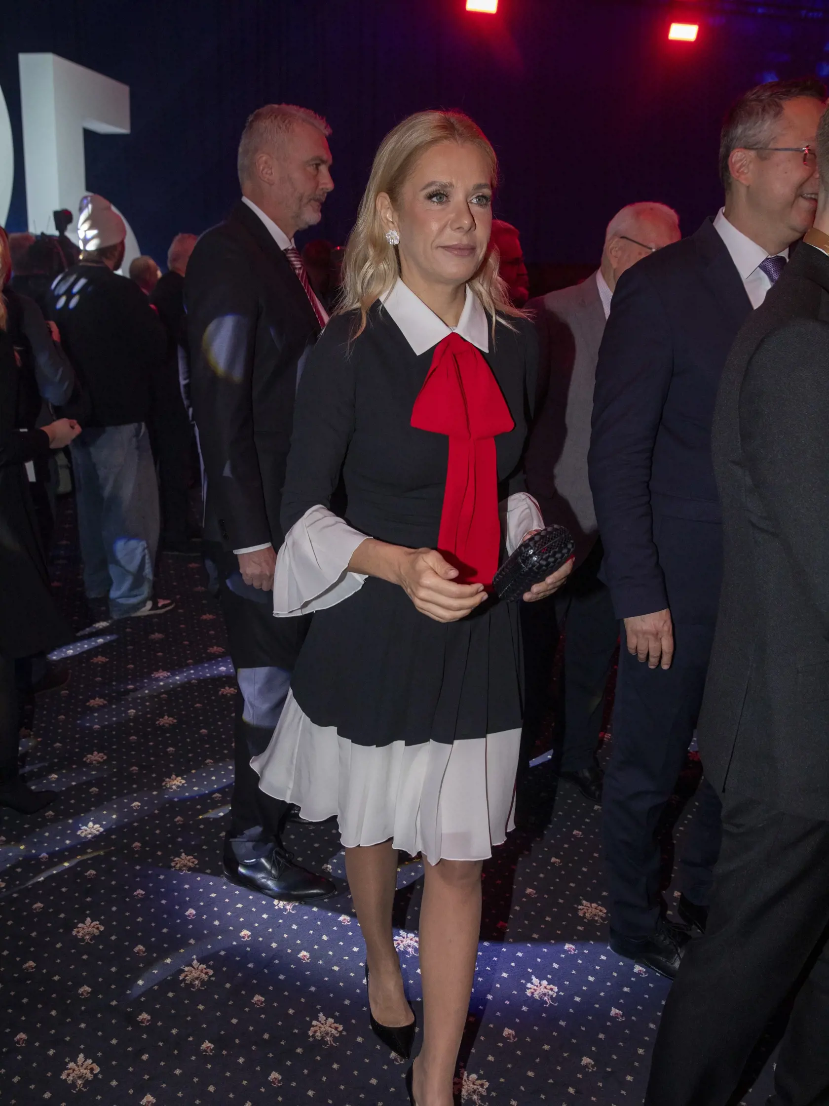 Ministerka hospodárstva Denisa Saková (Hlas).