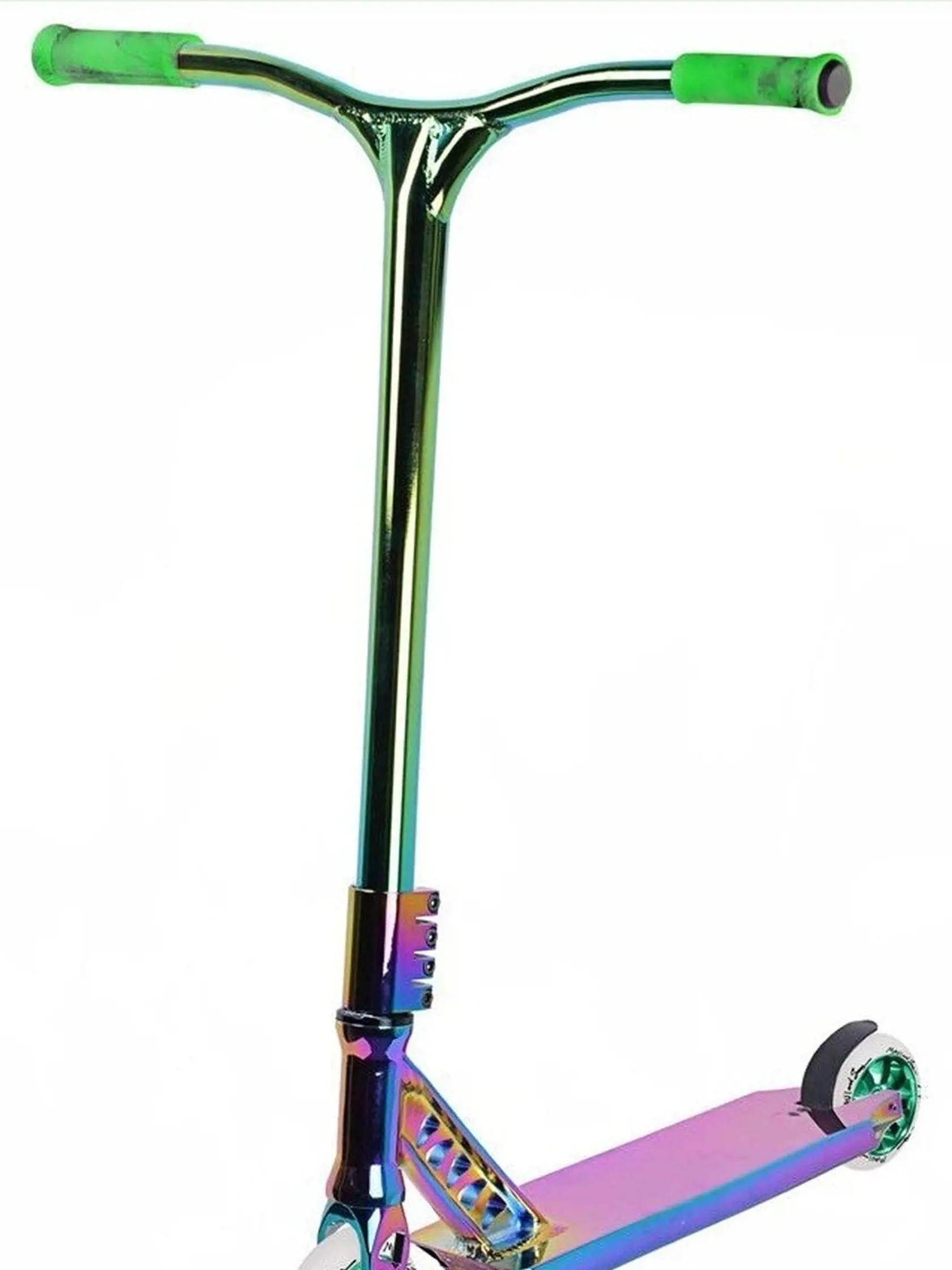 Predator II Chrome: Freestyle kolobežka najvyššej triedy od americkej firmy Maui and Sons. Vyniká prepracovanosťou a kvalitou. 218 €