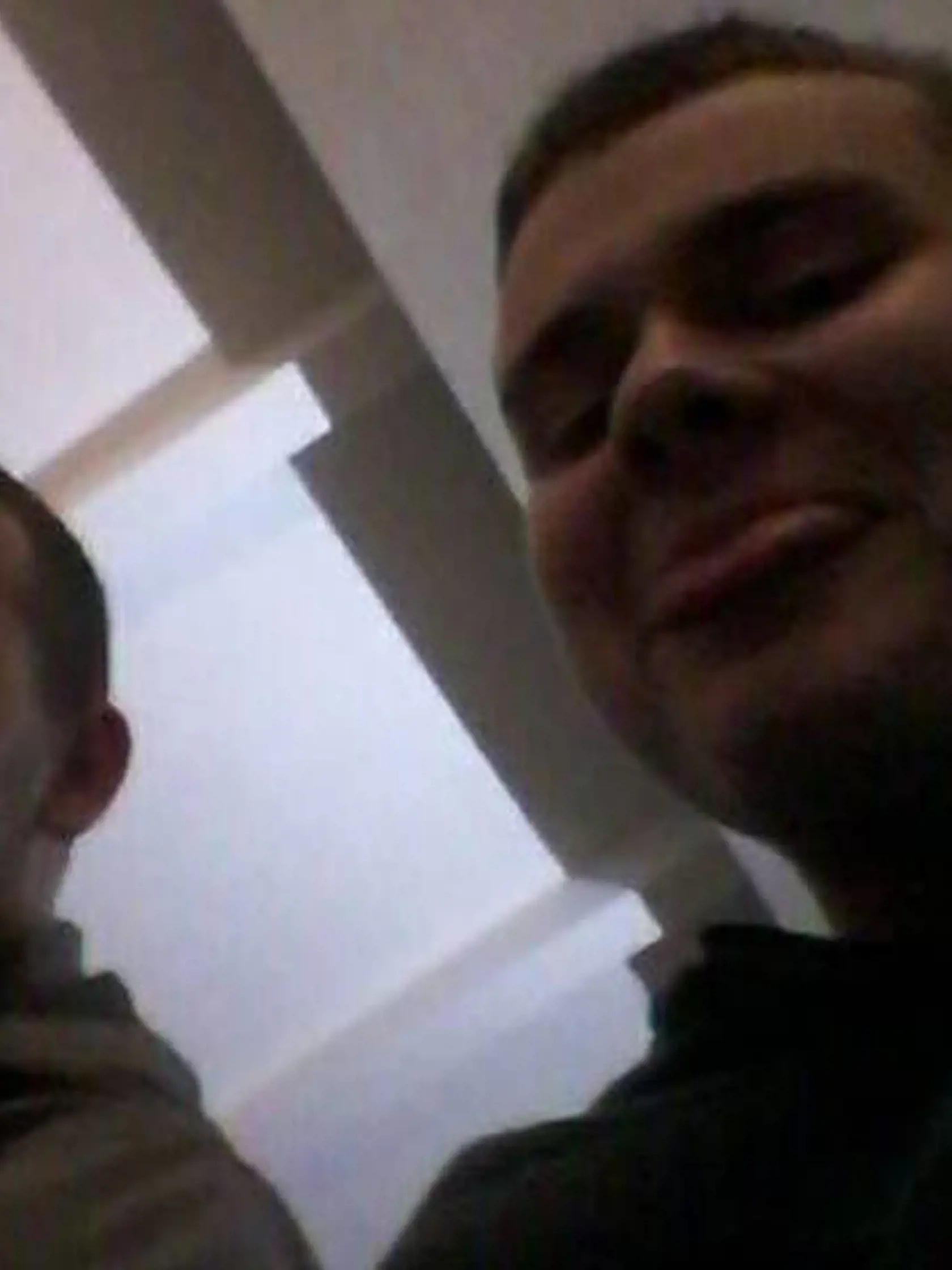 Majo (†21) pracoval v zahraničí, v čase nehody mal práve voľno. "Majko ma priviezol z práce, vysadil ma a povedal mi, že ide s kamarátmi na výlet do Košíc," povedala jeho zronená mama Dagmar.