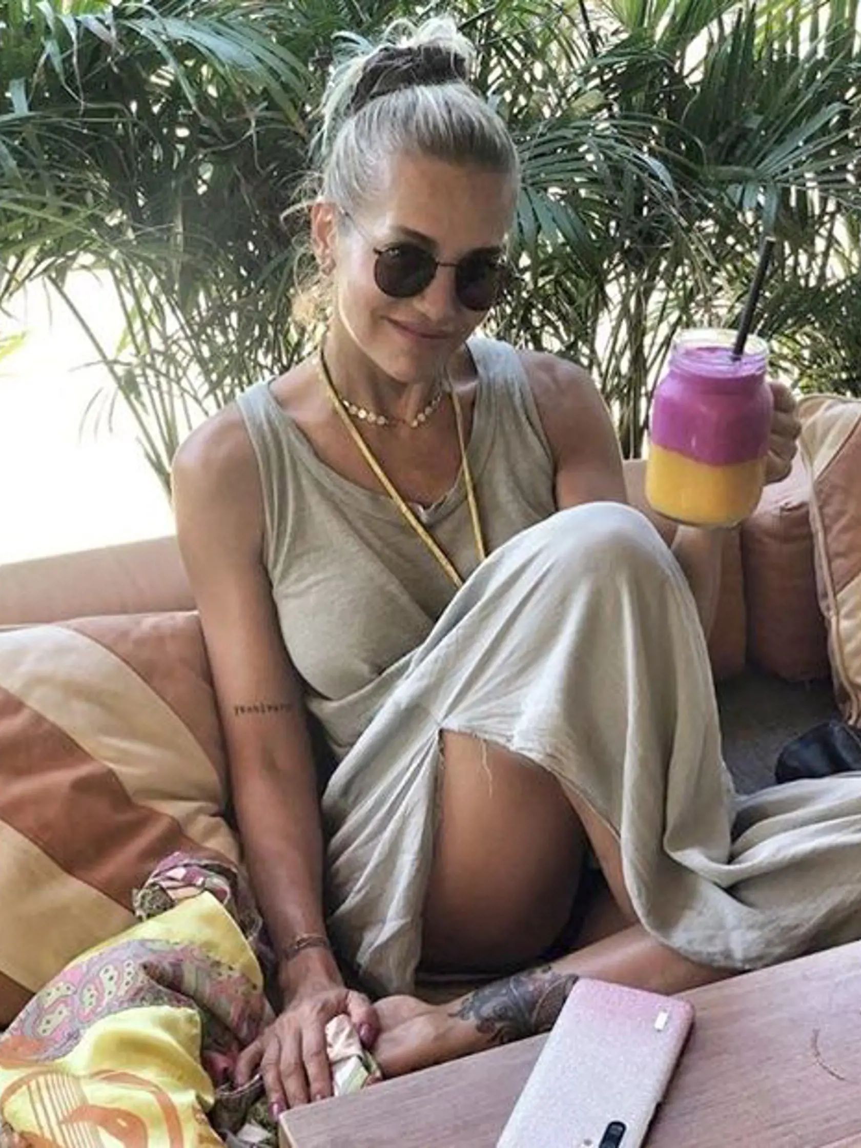 Dara Rolins (47)